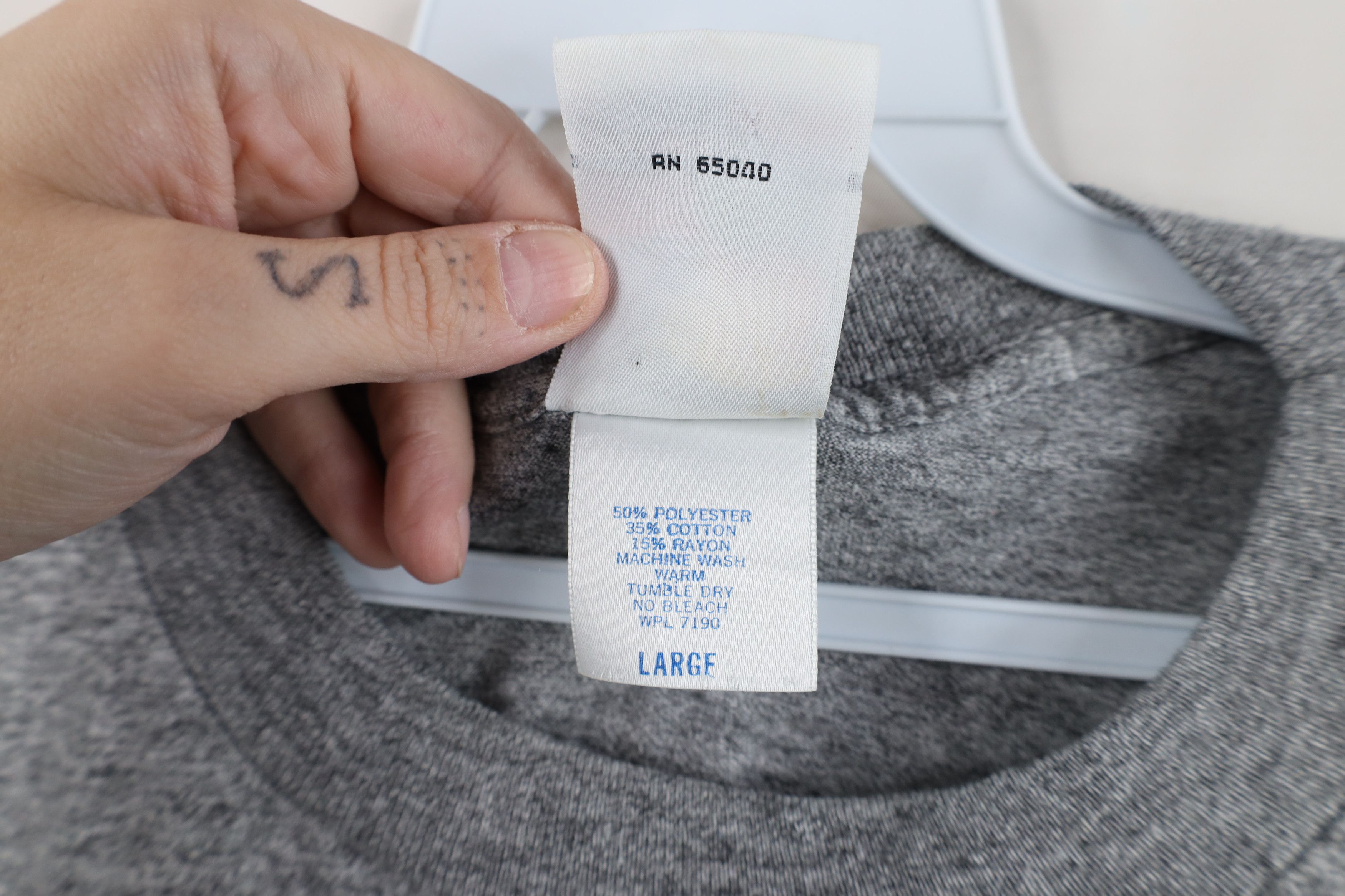 Vintage Vintage 90s Newport Blue Triblend Jersey Knit T-Shirt USA Size US L / EU 52-54 / 3 - 8 Thumbnail