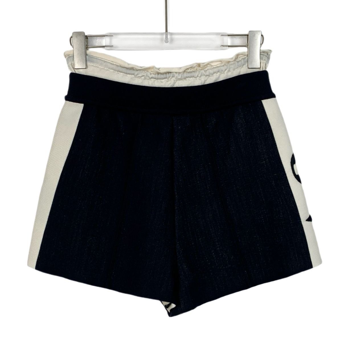 Louis Vuitton Louis Vuitton Wool Blend Black & White High-Waisted Shorts W Size 25" / US 0 / IT 36 - 2 Thumbnail