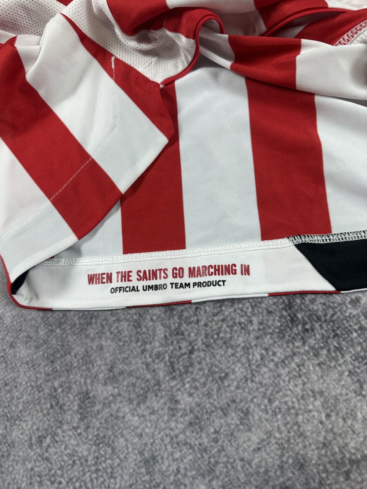 Umbro Umbro Southampton Soccer Jersey Streetwear Very Rare XL Size US XL / EU 56 / 4 - 4 Thumbnail
