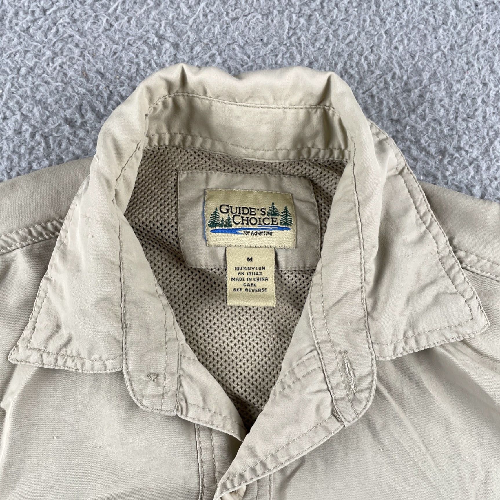 Vintage VINTAGE Guides Choice Medium Safari Utility Shirt Mens Beige Short Sleeve Zip Pockets 90s Size US M / EU 48-50 / 2 - 3 Thumbnail