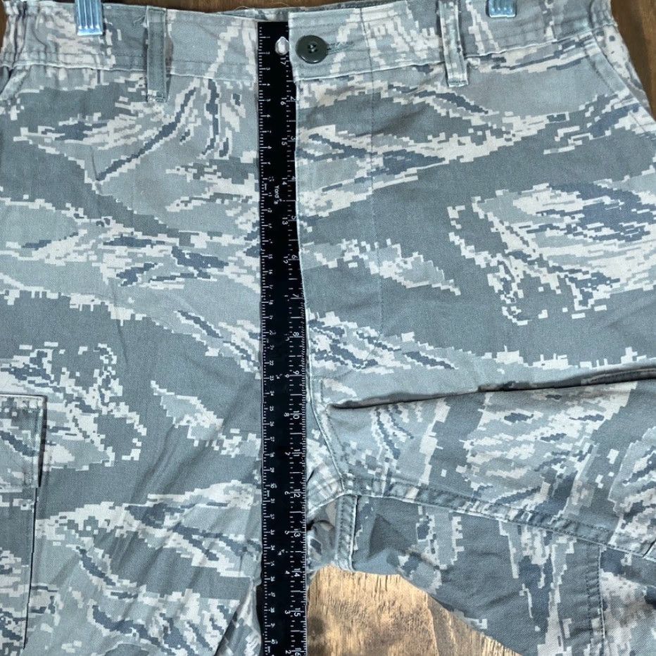 Vintage VINTAGE Air Force Airman Battle Mens Trousers Green OCP Camouflage Uniform 30 R Mens Trousers Green OCP Camouflage Air Force Airman Battle 30 R Size US 30 / EU 46 - 7 Thumbnail