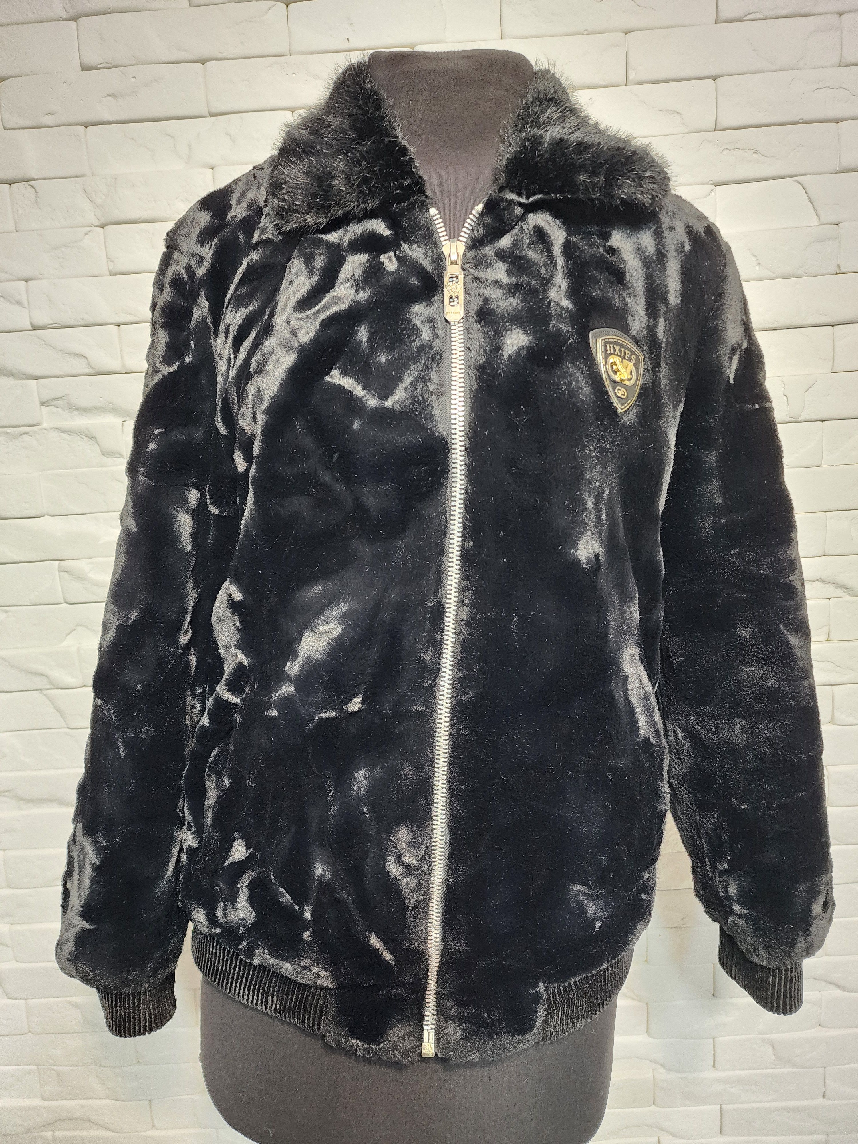 Furla Black Faux Fur Coat: Women's Warm Winter Outerwear Size XL / US 12-14 / IT 48-50 - 1 Thumbnail