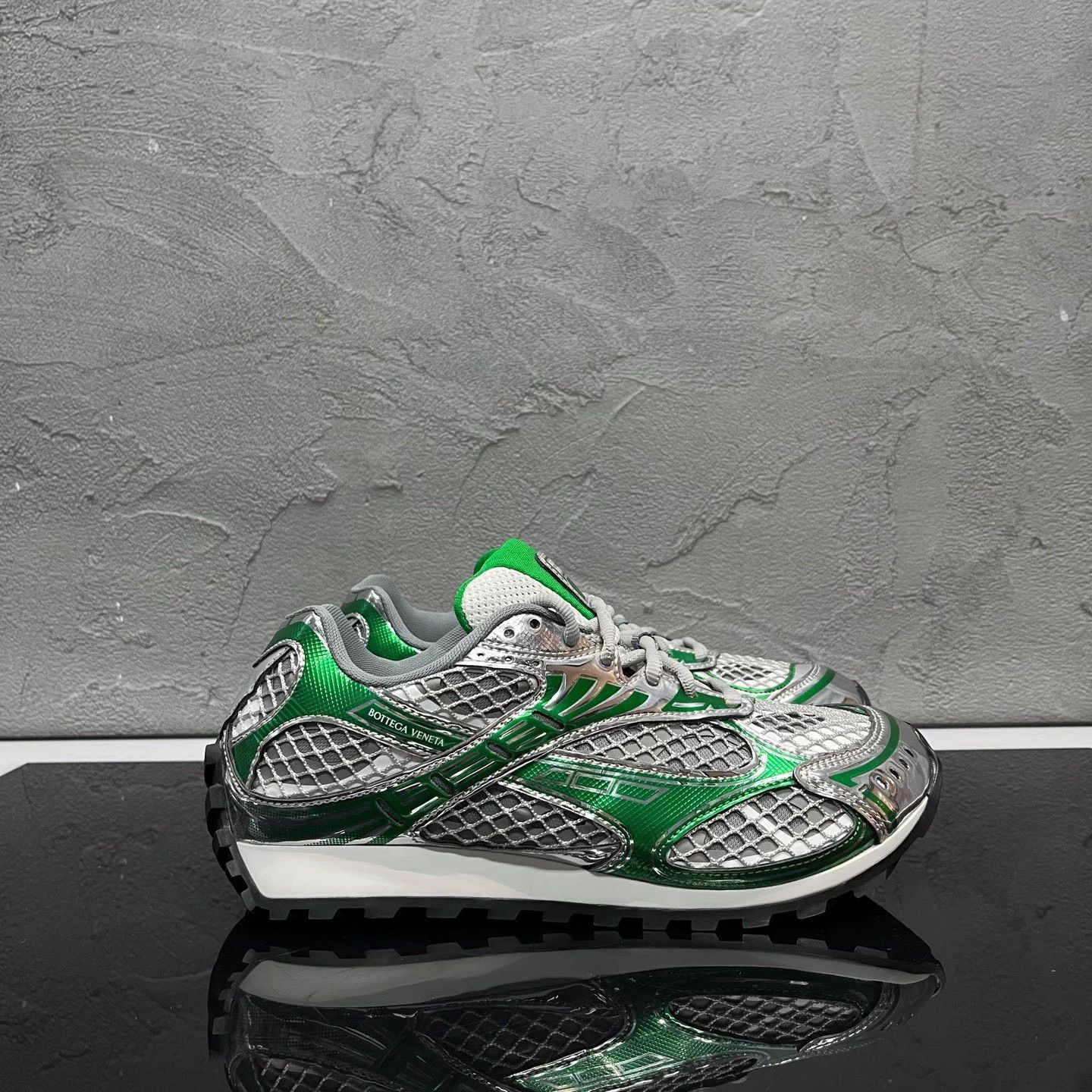 Bottega Veneta BV Orbit Parakeet Sneakers 40 BNIB Size US 9 / IT 39 - 3 Thumbnail