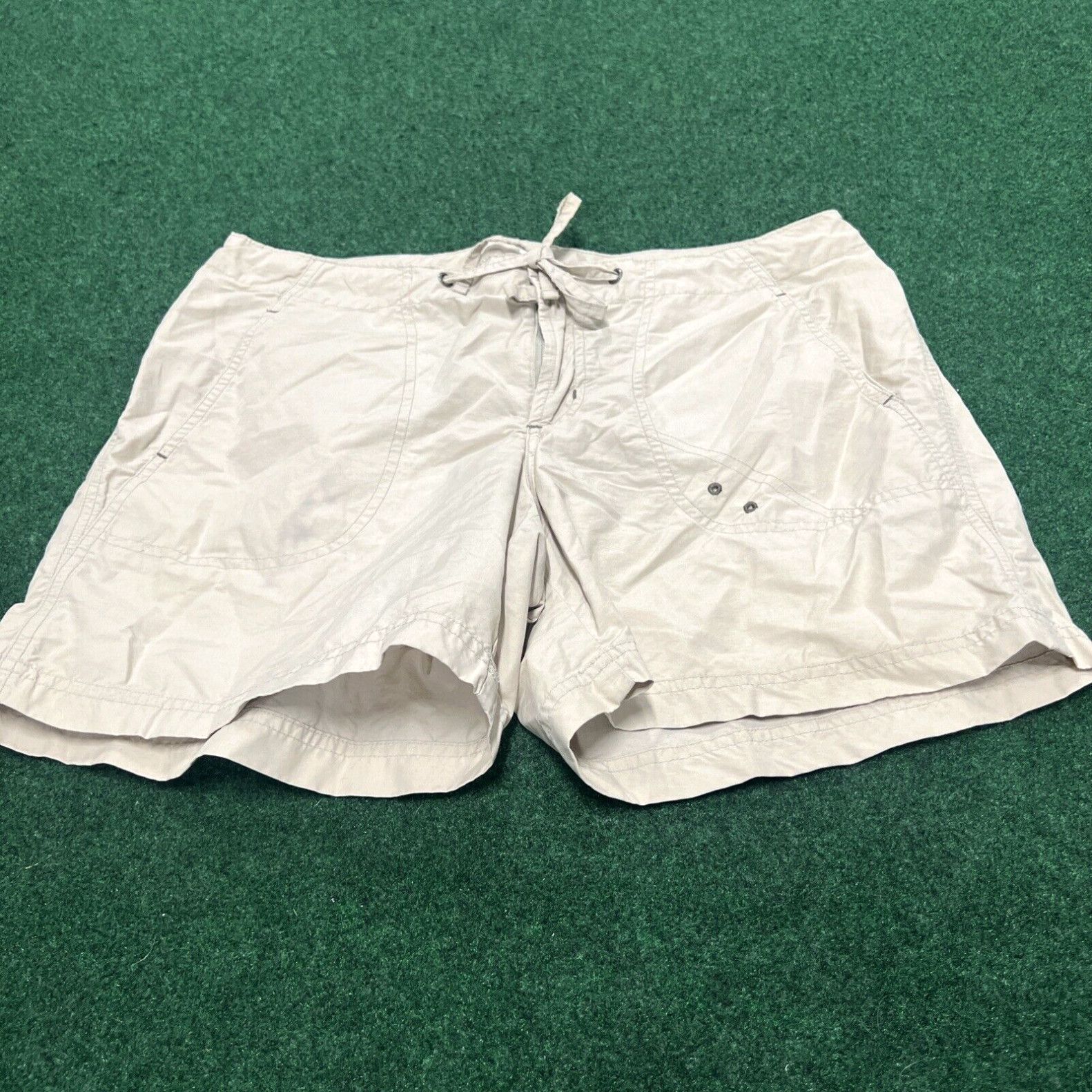Vintage Columbia Women’s Draw String Shorts Size M Outdoor Size 32" / US 10 / IT 46 - 1 Thumbnail