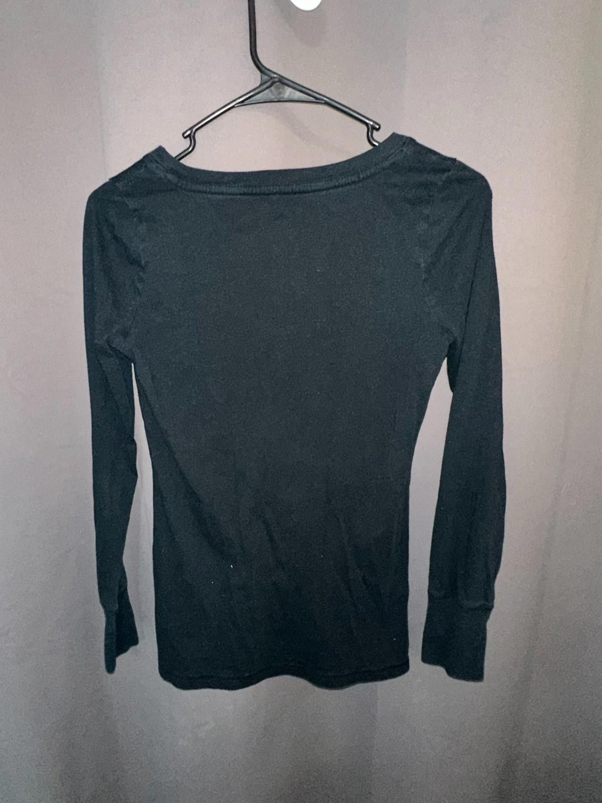 Mossimo Mossimo Supply Co. 2pack (black/grey)women’s shirts size S/P Size S / US 4 / IT 40 - 4 Thumbnail