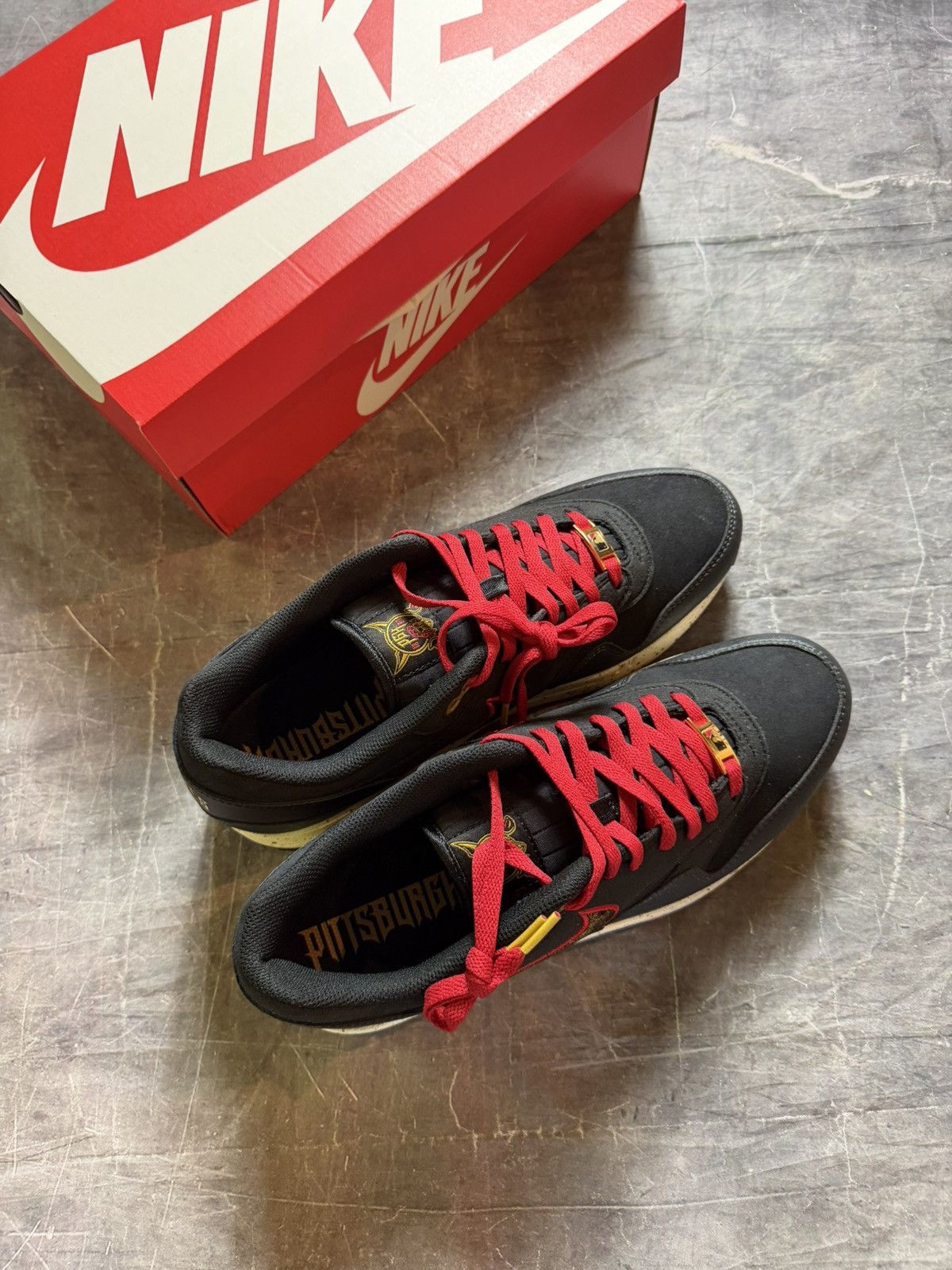 Nike Nike Air Max 1 Pittsburgh Pirates City Connect Size US 12 / EU 45 - 4 Thumbnail