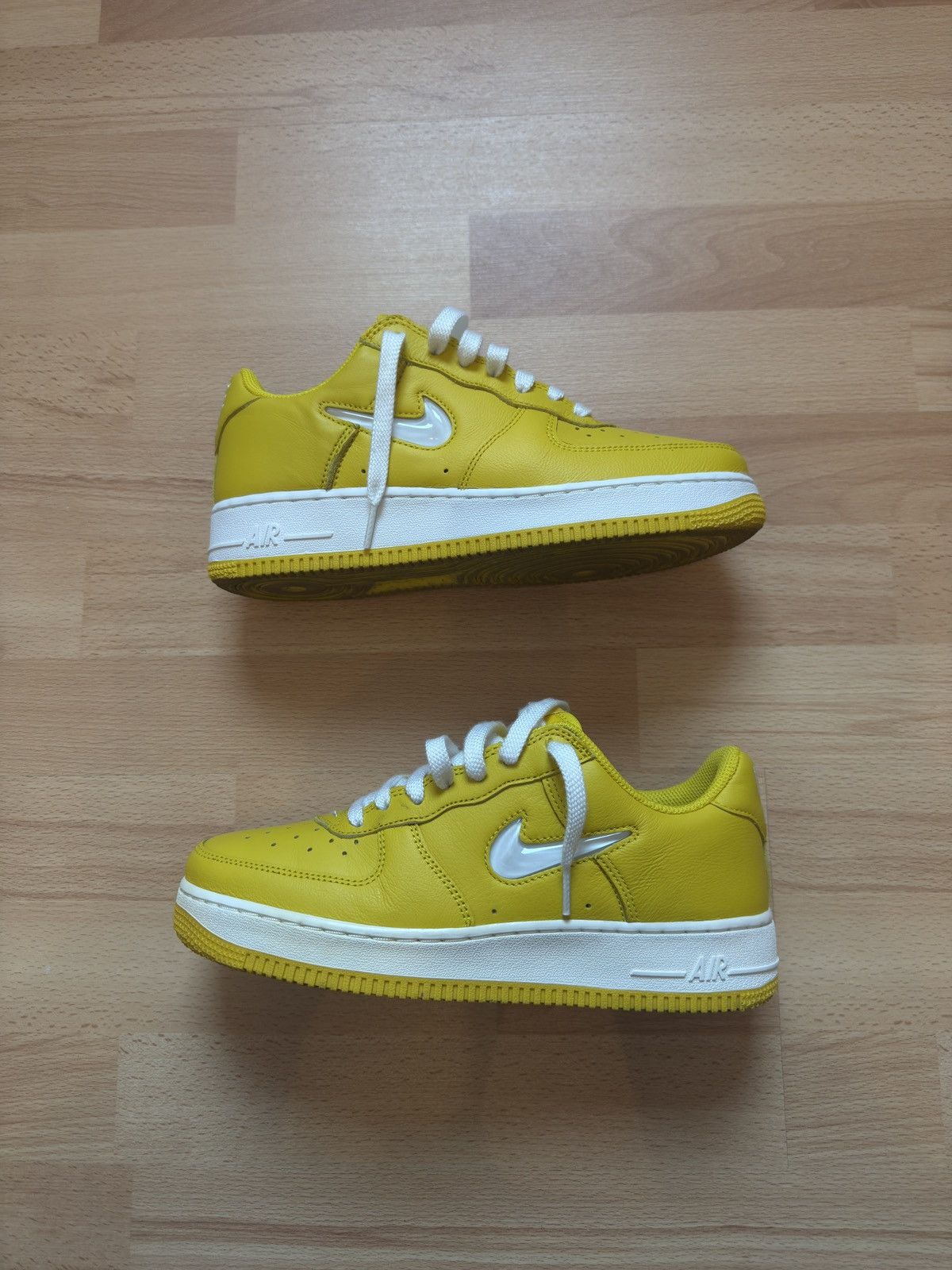 Nike Nike AF1 color of the month Size US 7 / EU 40 - 3 Thumbnail