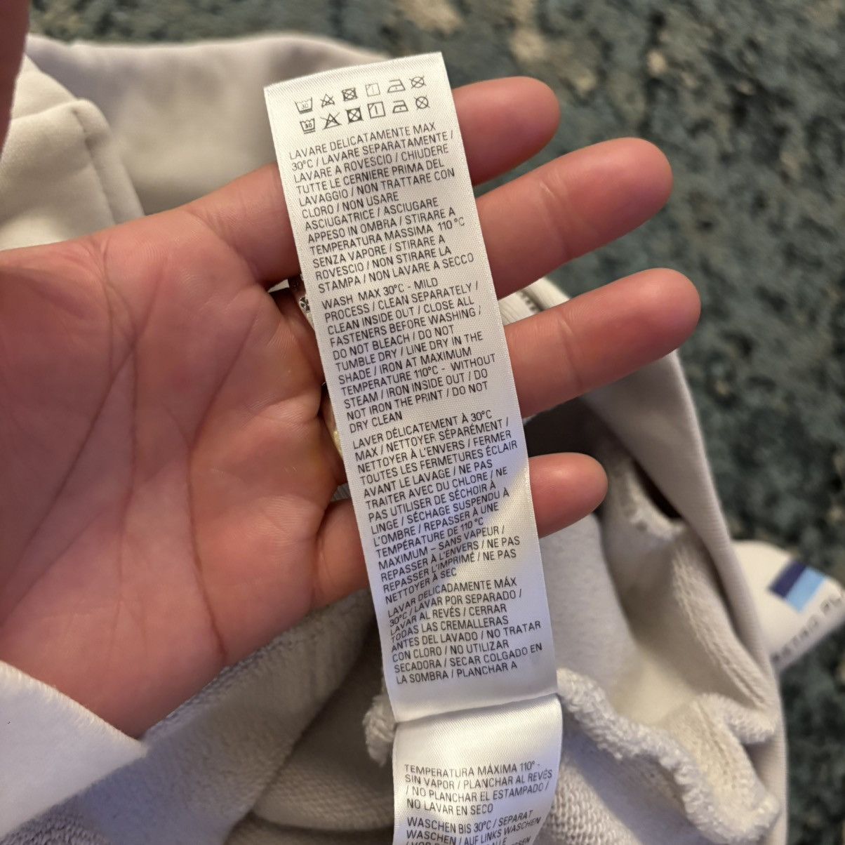 Balenciaga Balenciaga Business English Zip Up Hoodie Brand New Fits XS Size US XS / EU 42 / 0 - 9 Thumbnail