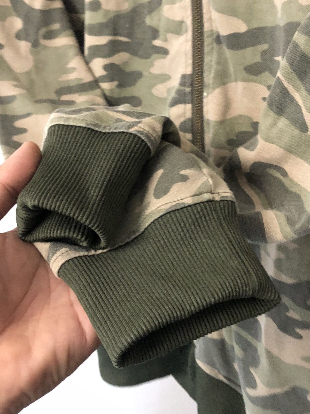 Vintage × Von Dutch Vintage Von Dutch Camo Zipper Up Jacket Sweatshirt Size US M / EU 48-50 / 2 - 11 Thumbnail