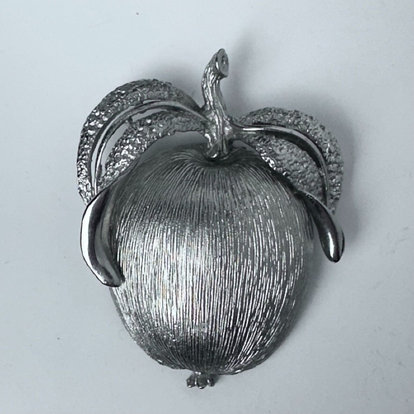 Other Sarah Coventry Vintage Silver Tone Apple Delight Brooch Pin Size ONE SIZE - 22 Thumbnail