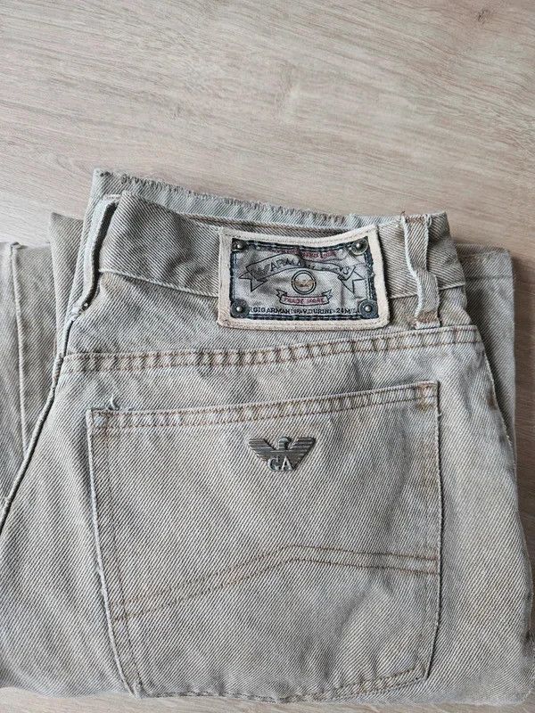 Giorgio Armani Giorgio Armani vintage Italy Milano jeans Size US 32 / EU 48 - 1 Thumbnail