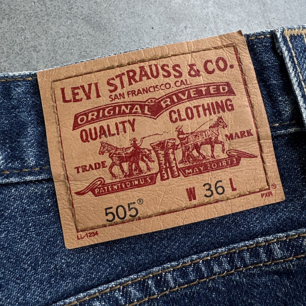 Levi's × Vintage Vintage Y2K Levi's Streetwear Baggy Jean Shorts 36 505 style Size US 36 / EU 52 - 4 Thumbnail