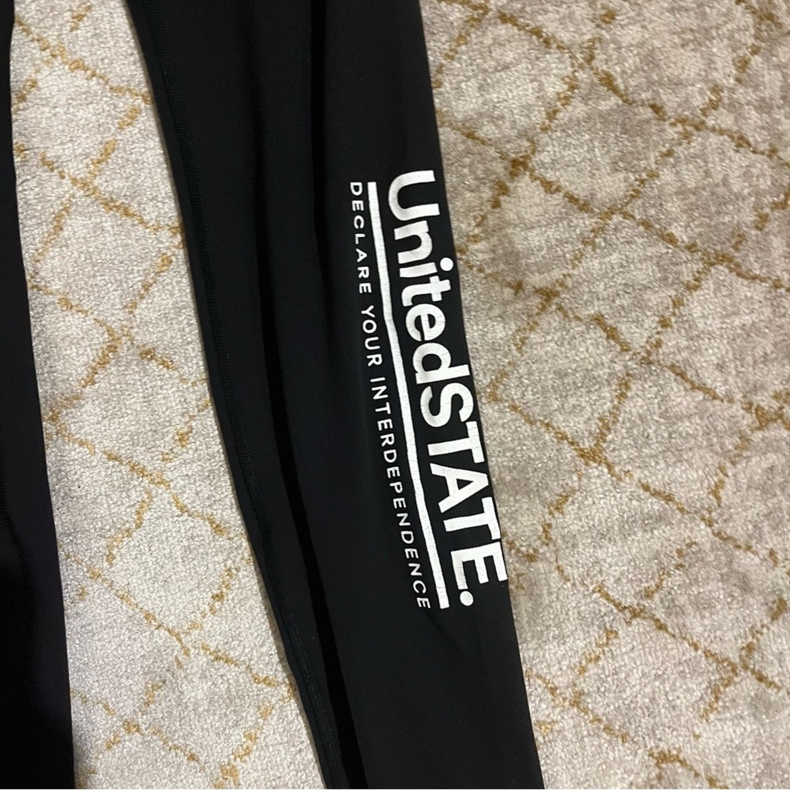 Lululemon Lululemon Women's Wunder Under Low Rise Size 6 Black Size 28" / US 6 / IT 42 - 2 Thumbnail