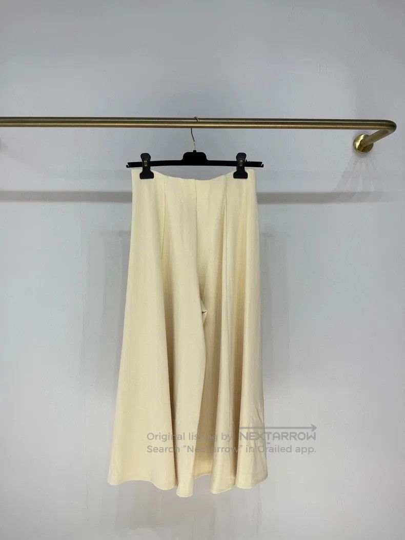 The Row The Row Slipping cream wide leg pants Size S / US 4 / IT 40 - 4 Thumbnail