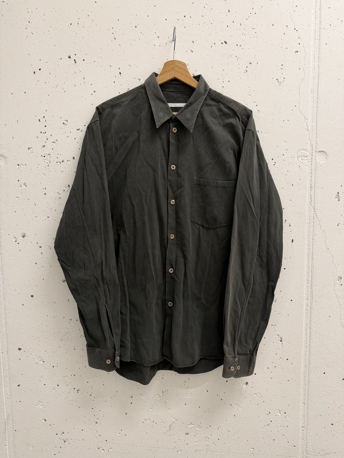 Helmut Lang Helmut Lang Vintage Faded Corduroy Shirt Size US XL / EU 56 / 4 - 1 Thumbnail