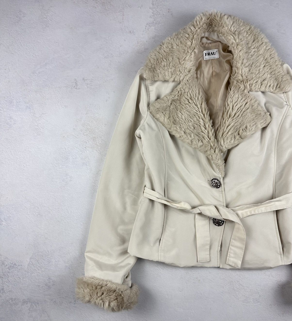 Japanese Brand × Le Grande Bleu (L.G.B.) Avant Garde Jacket Faux Fur Classic Vintage Style Luxury Size M / US 6-8 / IT 42-44 - 2 Thumbnail