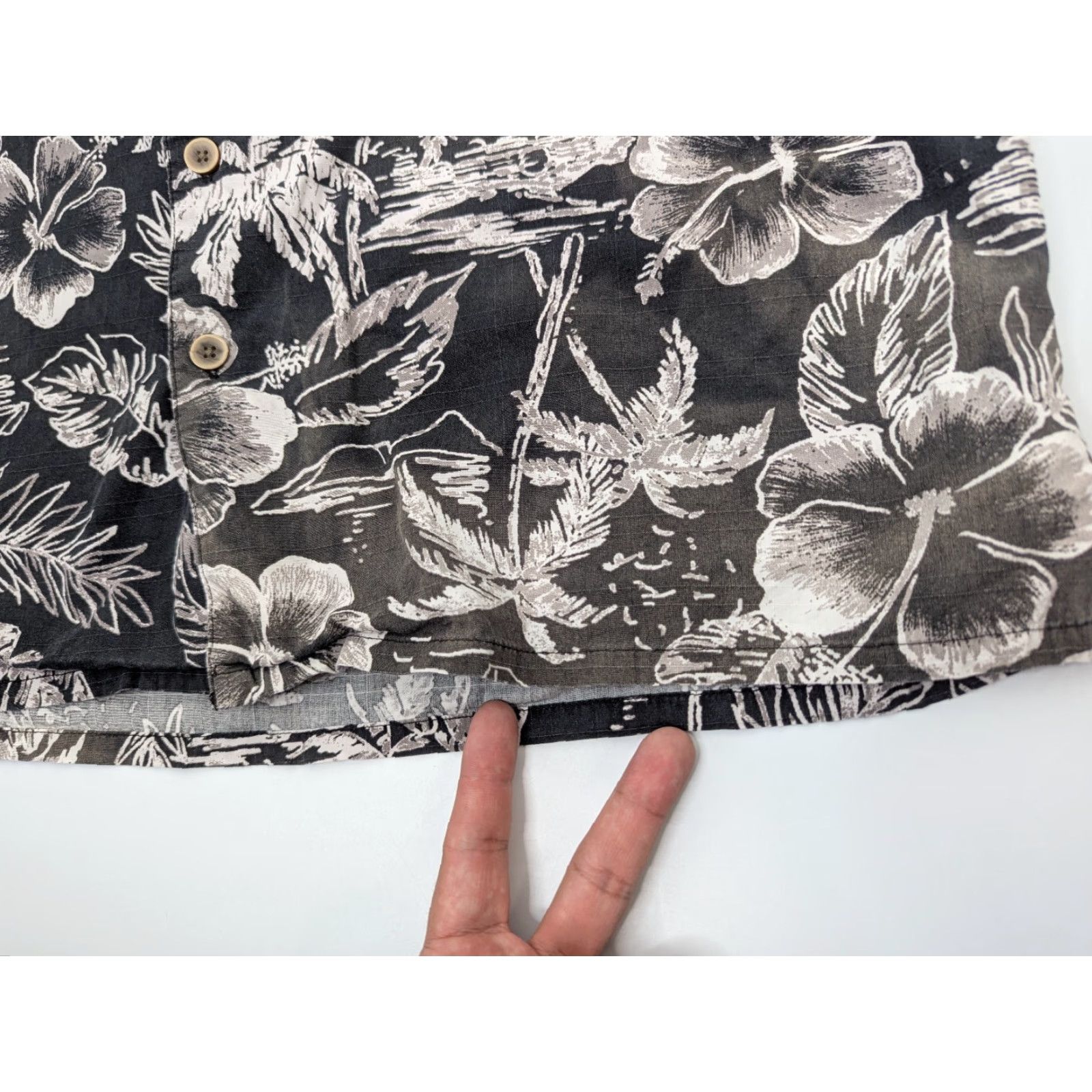 Ocean Pacific OP Ocean Pacific Hawaiian Shirt Men's L Black Floral Cotton Short Sleeve Size US L / EU 52-54 / 3 - 3 Thumbnail