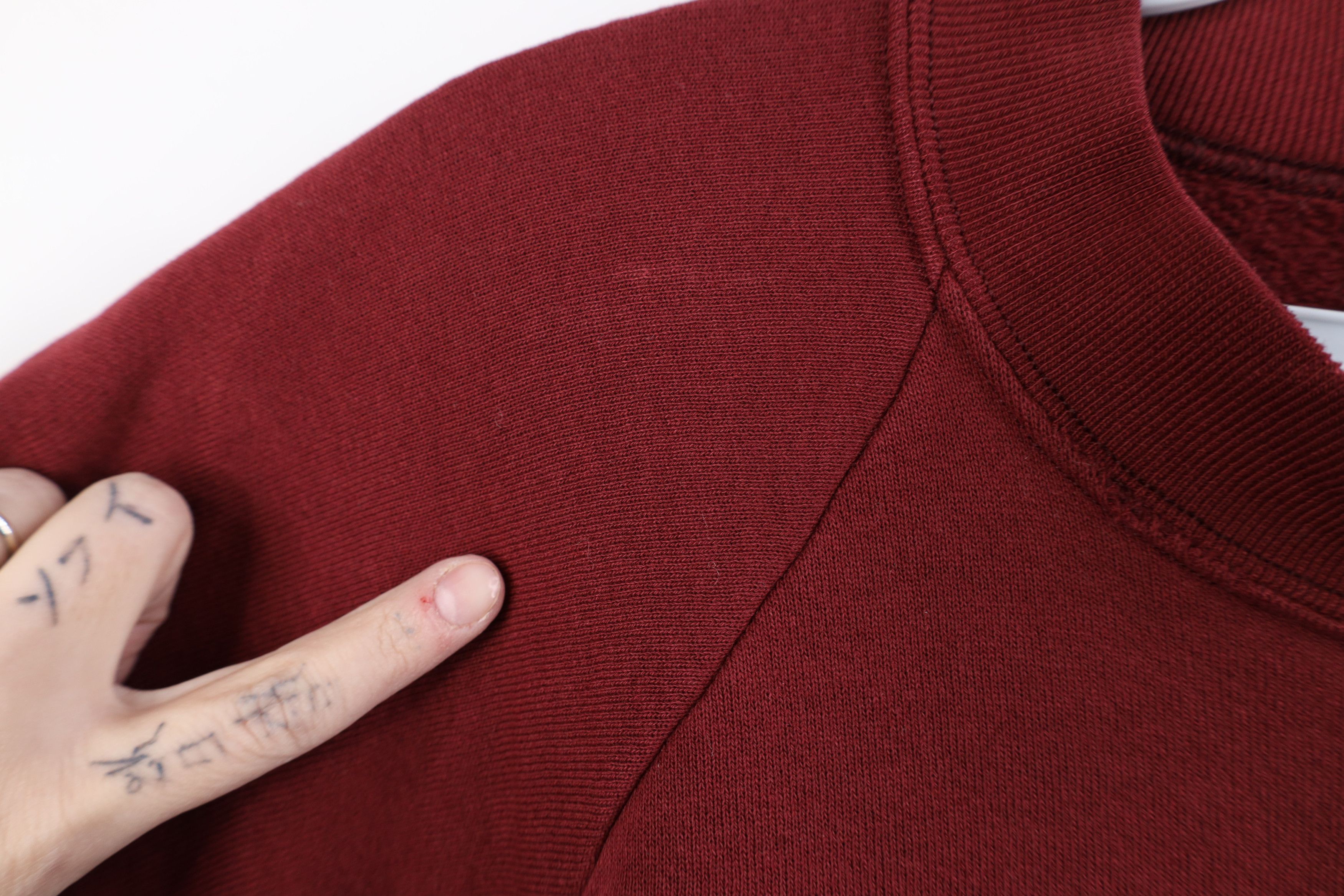 Vintage Vintage 70s 80s Streetwear Raglan Crewneck Sweatshirt Red Size US XL / EU 56 / 4 - 7 Thumbnail