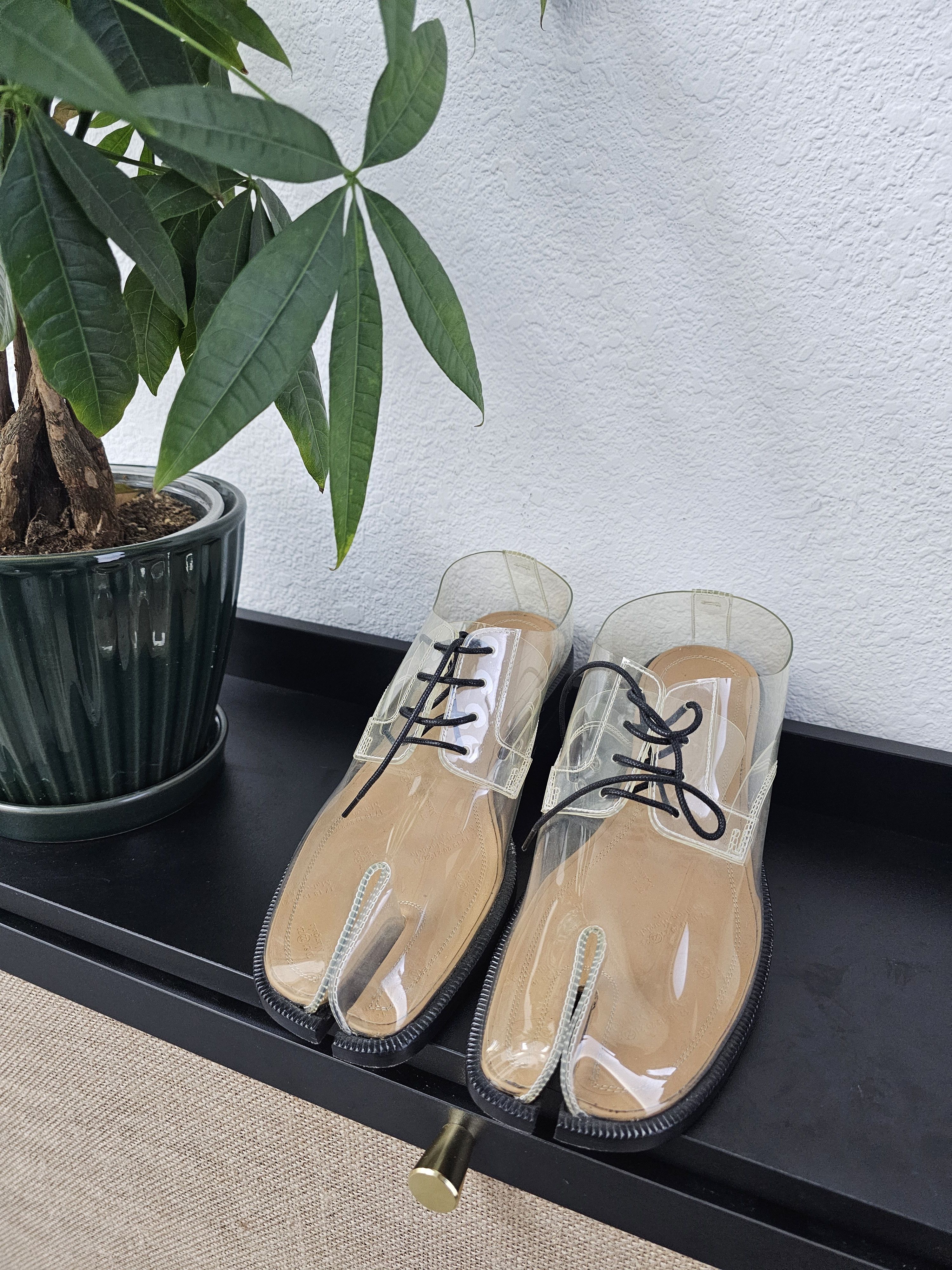 Maison Margiela Maison Marrgiela Tabi PVC Transparent Size US 8.5 / IT 38.5 - 1 Thumbnail
