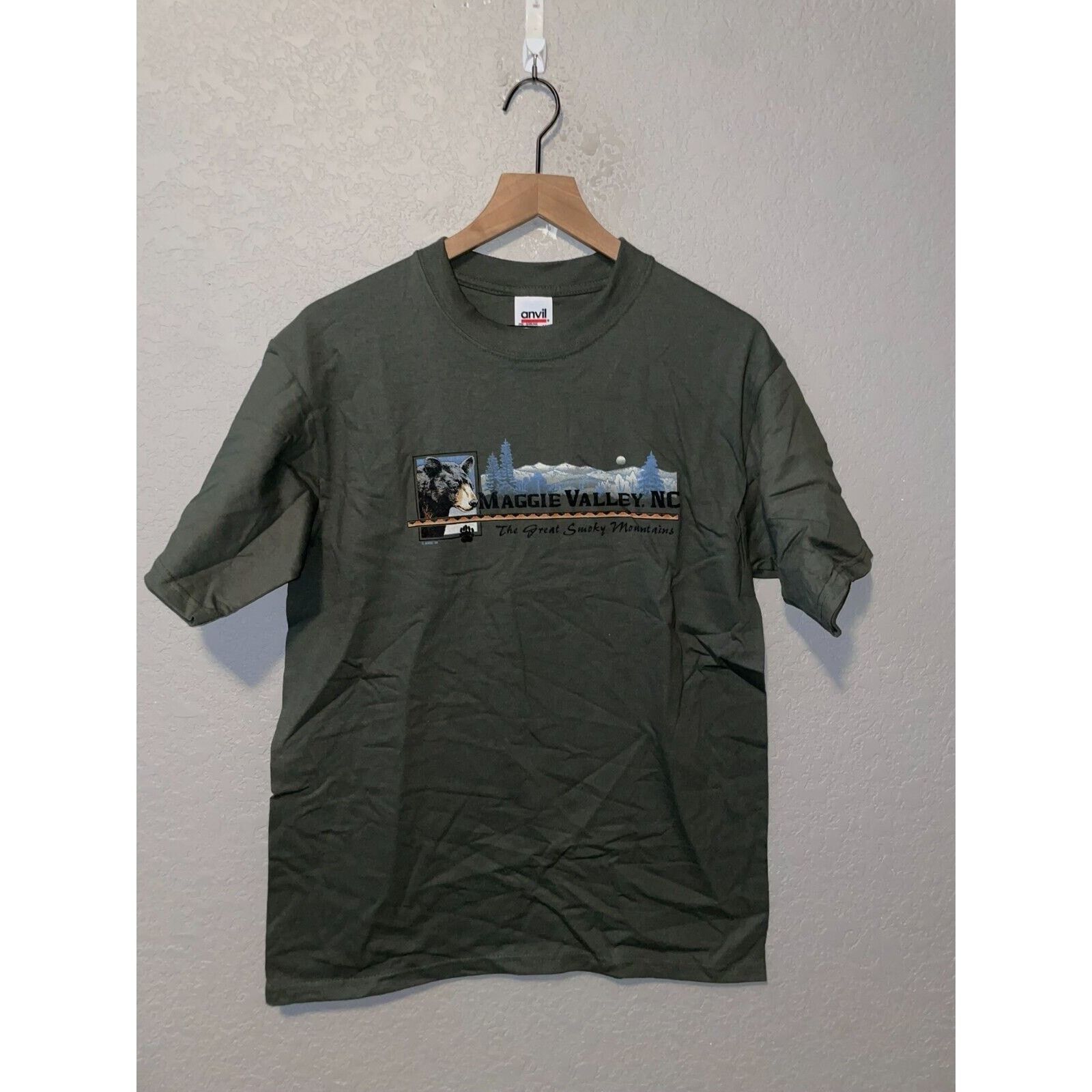 Anvil Vintage Maggie Valley Shirt North Carolina Bear Green Tee Size US M / EU 48-50 / 2 - 1 Thumbnail