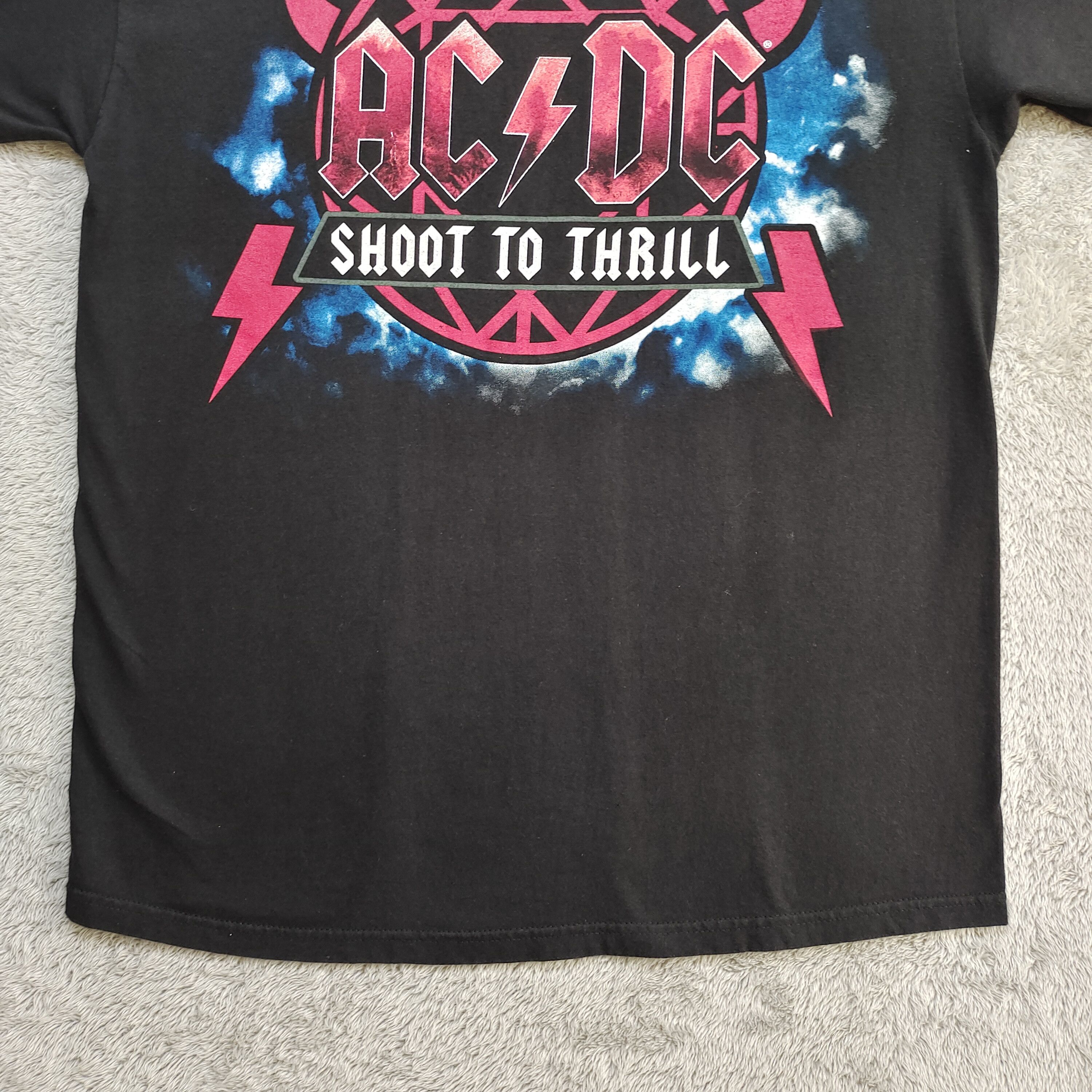 Band Tees AC/DC Shoot To Thrill Devil Horns Tee Size L Black Ice Era Size US L / EU 52-54 / 3 - 6 Thumbnail
