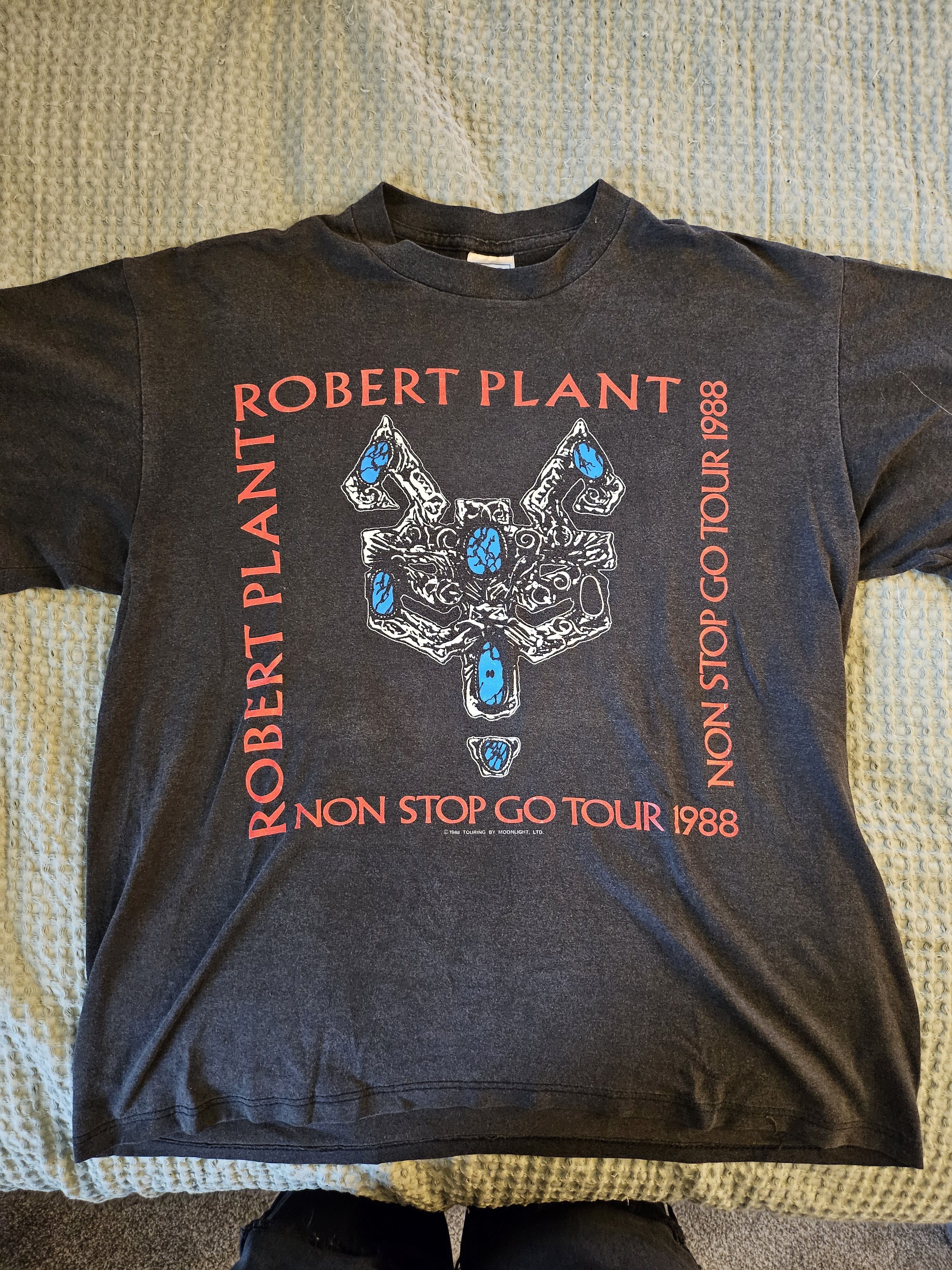 Band Tees 1988 Vintage Robert Plant Non Stop Go Tour Shirt Size US XL / EU 56 / 4 - 1 Thumbnail