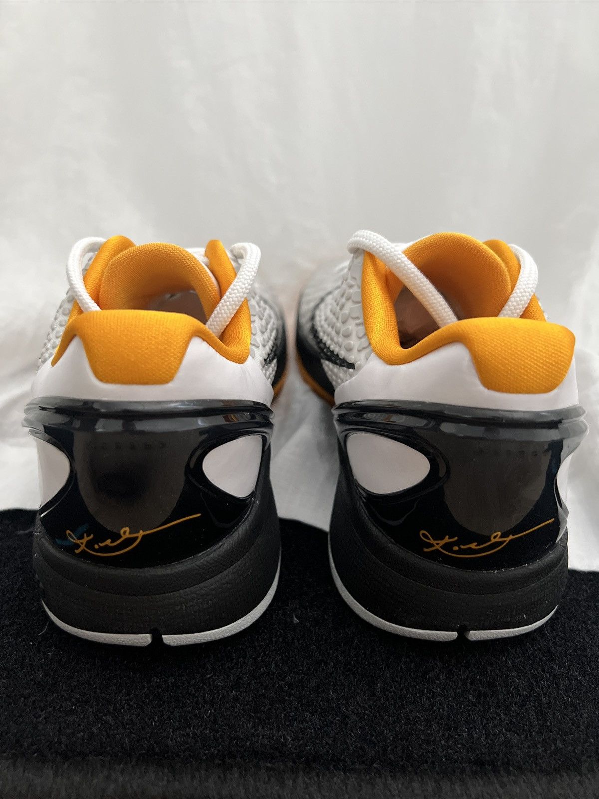 Nike Kobe 6 (VI) White Del Sol Sz 7.5 Size US 7.5 / EU 40-41 - 4 Thumbnail