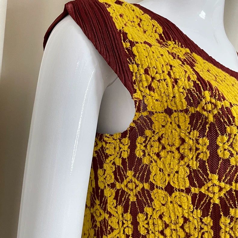 Issey Miyake Issey Miyake size:3 Yellow Chinese-style embroidered dress Size XS / US 0-2 / IT 36-38 - 7 Thumbnail