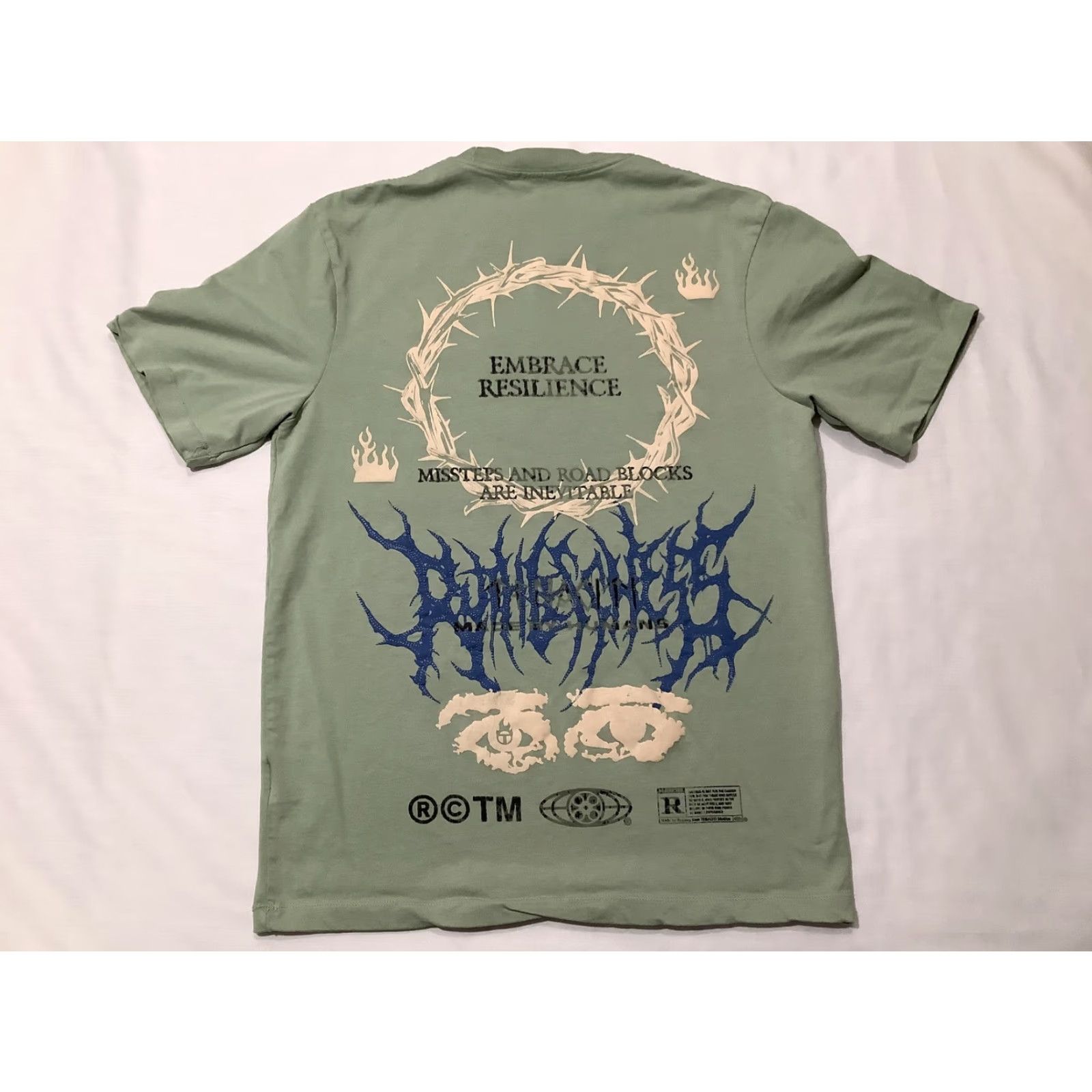 Vintage Tenaciti Studios Shirt Mens Small Green Embrace Resilience Crown Graphic Tee Size US S / EU 44-46 / 1 - 6 Thumbnail