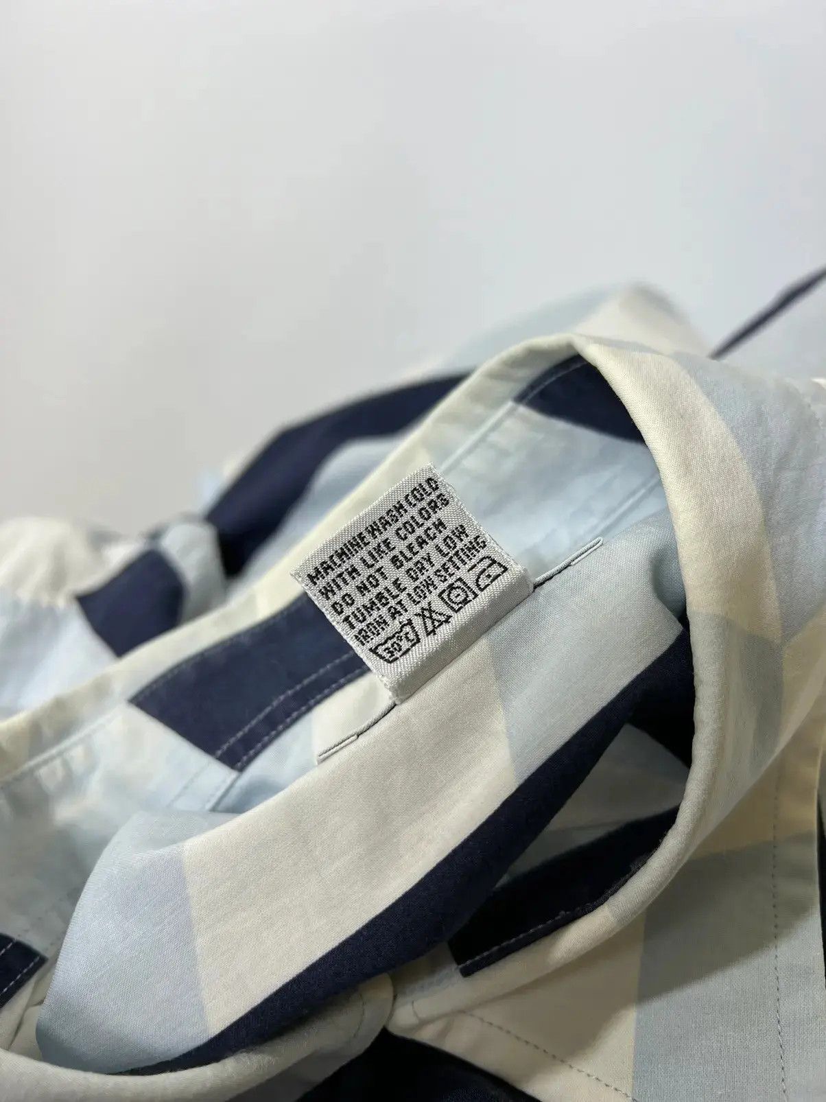 Armani Exchange Vintage Armani Exchange long sleeve shirt Size US L / EU 52-54 / 3 - 4 Thumbnail