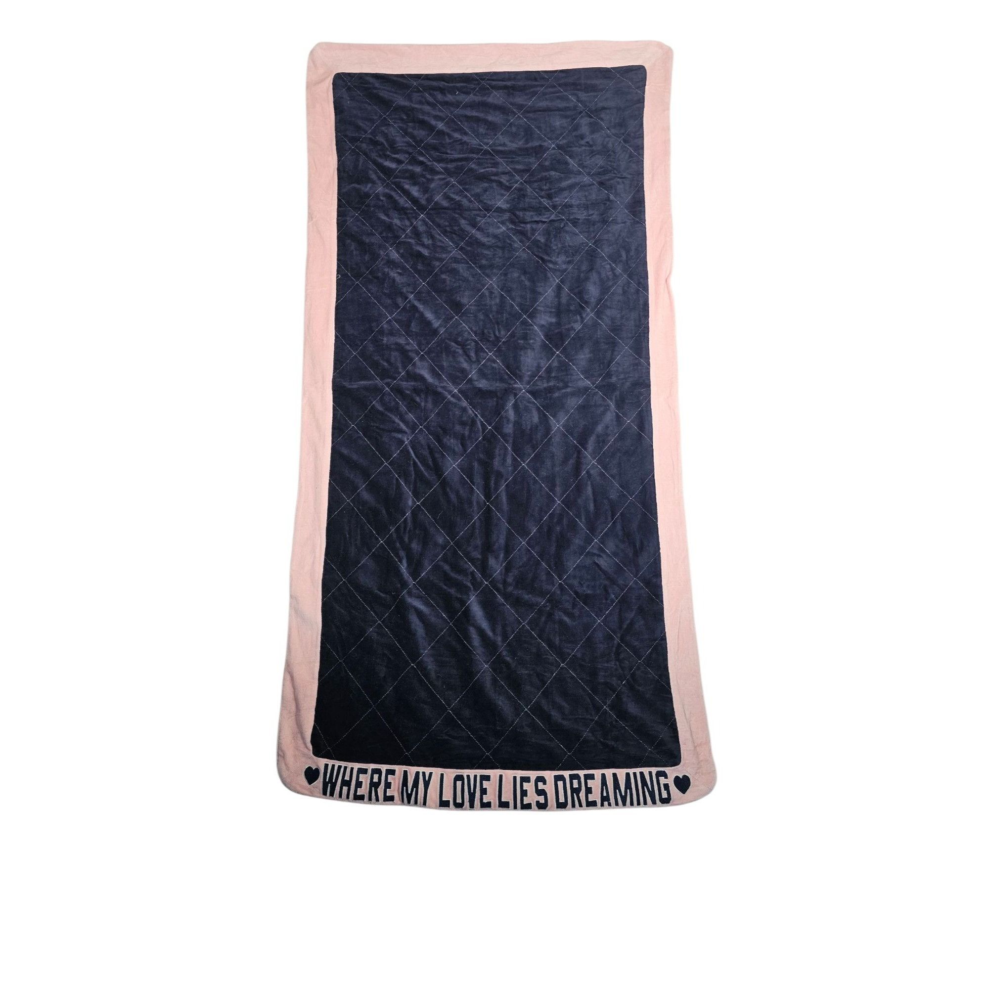 Juicy Couture Velour Travel Set, Pillow & Blanket Size ONE SIZE - 8 Thumbnail