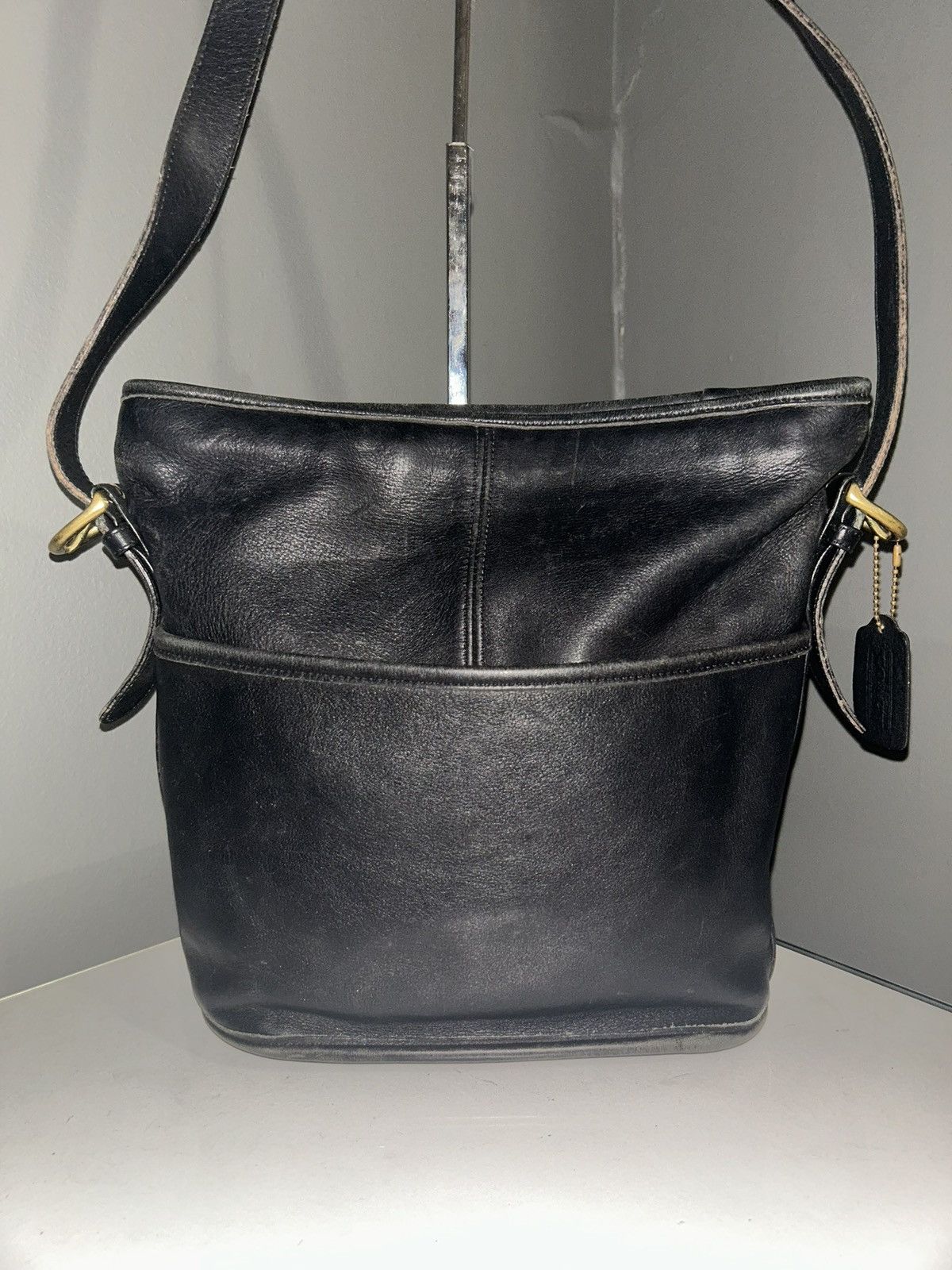 Coach Vintage Coach Navy Blue Leather Bucket Shoulder Bag Size ONE SIZE - 2 Thumbnail