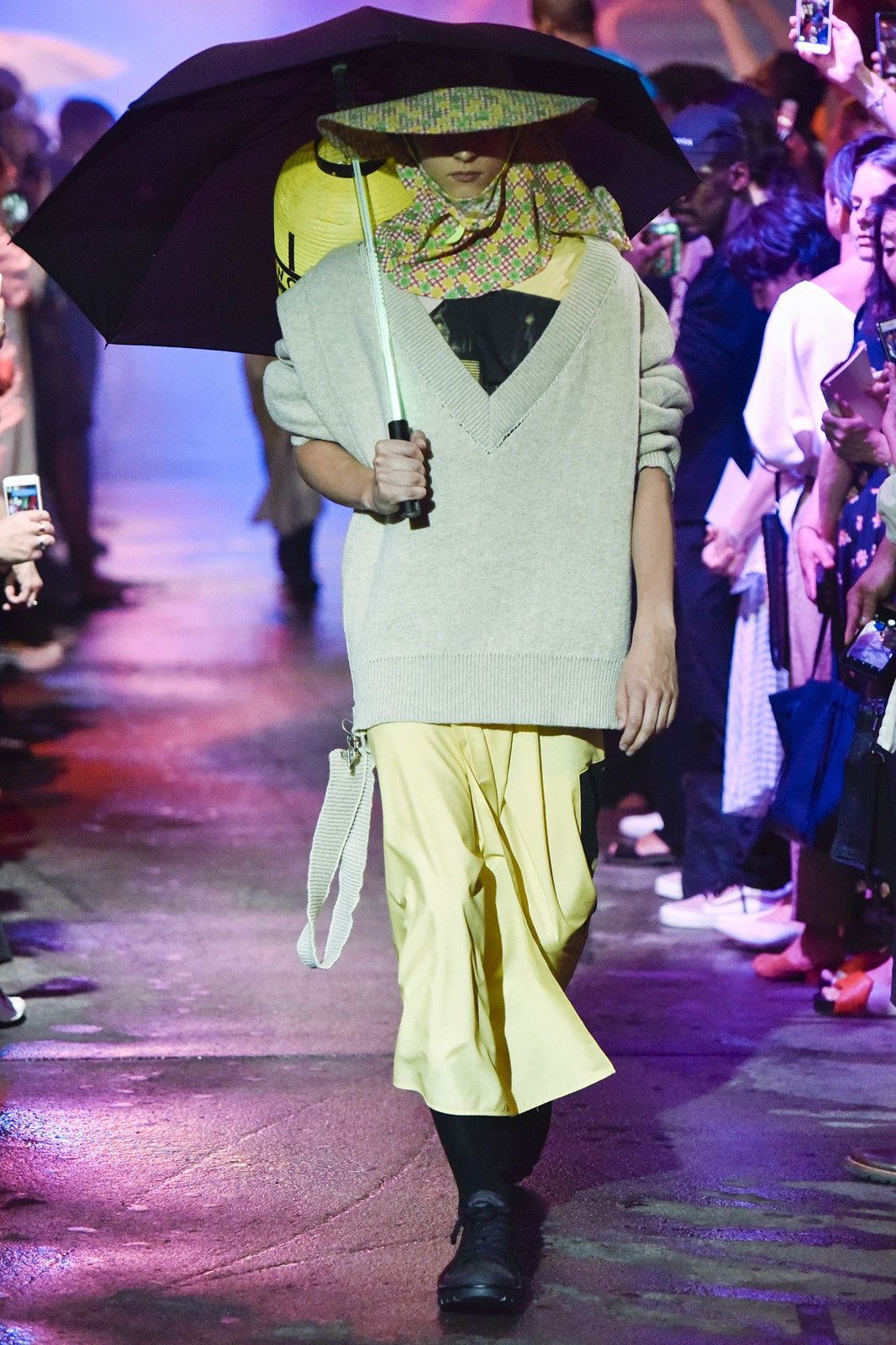 Raf Simons Raf Simons SS18 Oversized V-Neck with Fireman Buckle Size US S / EU 44-46 / 1 - 13 Thumbnail