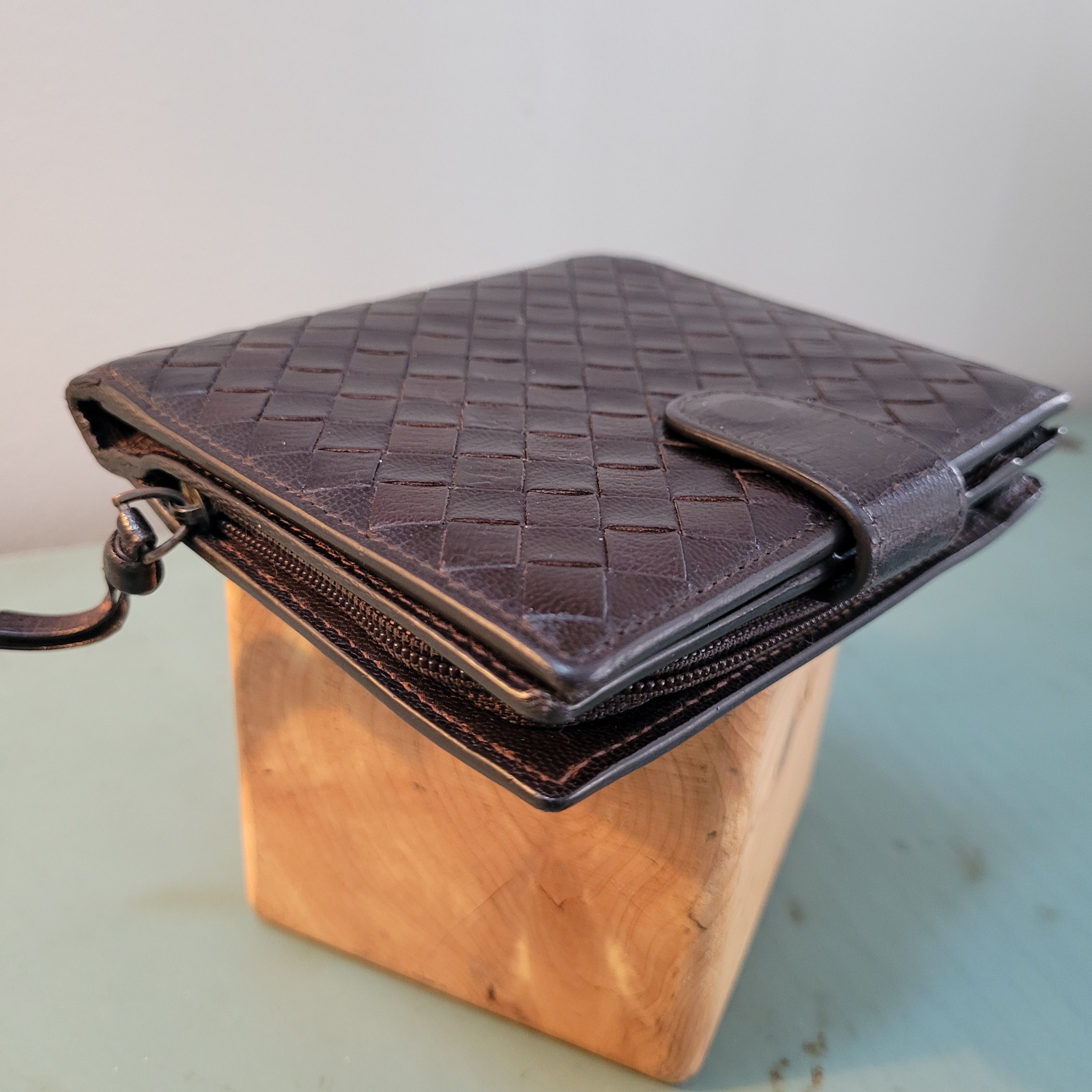 Bottega Veneta Bottega Veneta Intrecciato Weave Compact Snap Leather Wallet Size ONE SIZE - 3 Thumbnail