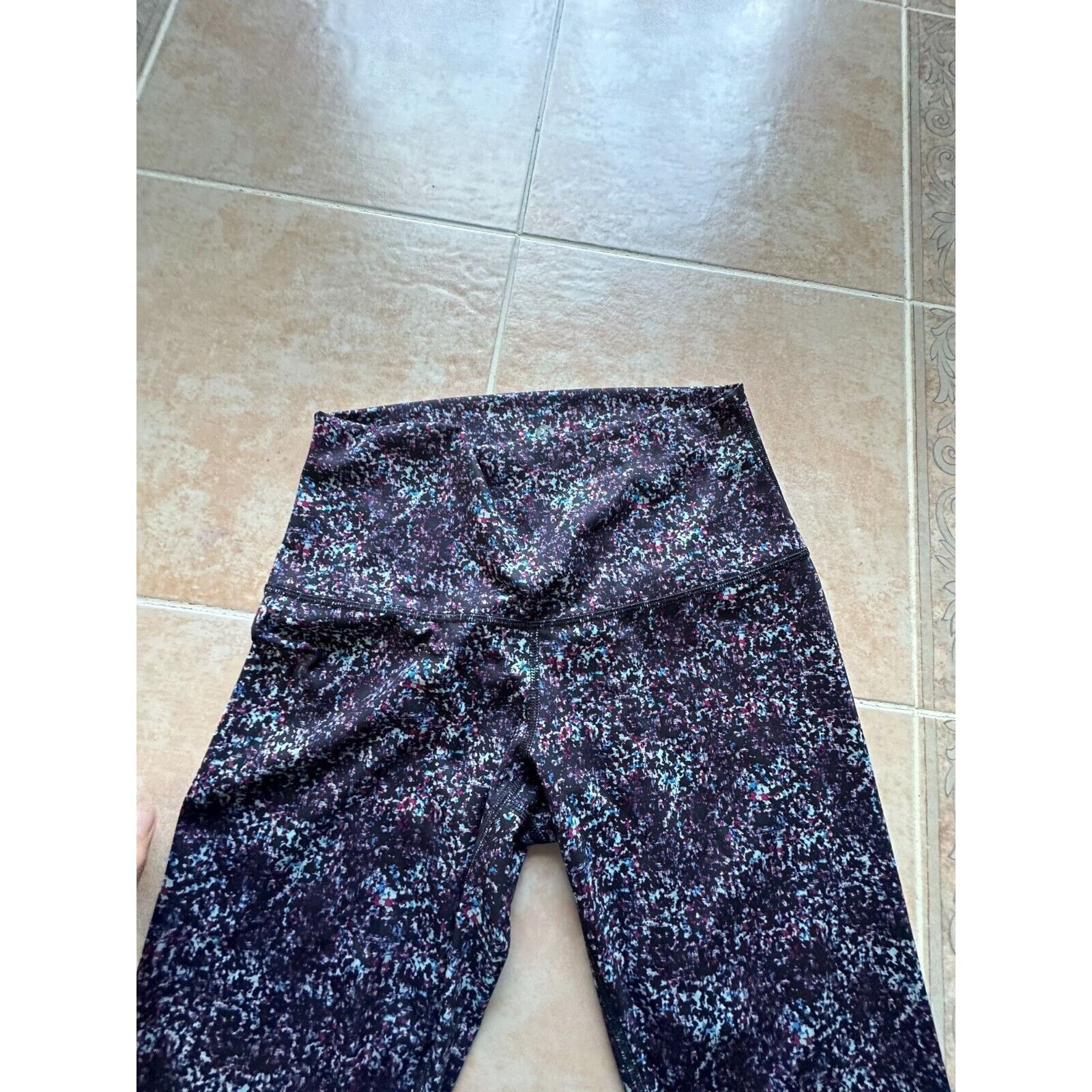 Lululemon Lululemon multicolor Leggings Women Size 8 Size 30" / US 8 / IT 44 - 4 Thumbnail