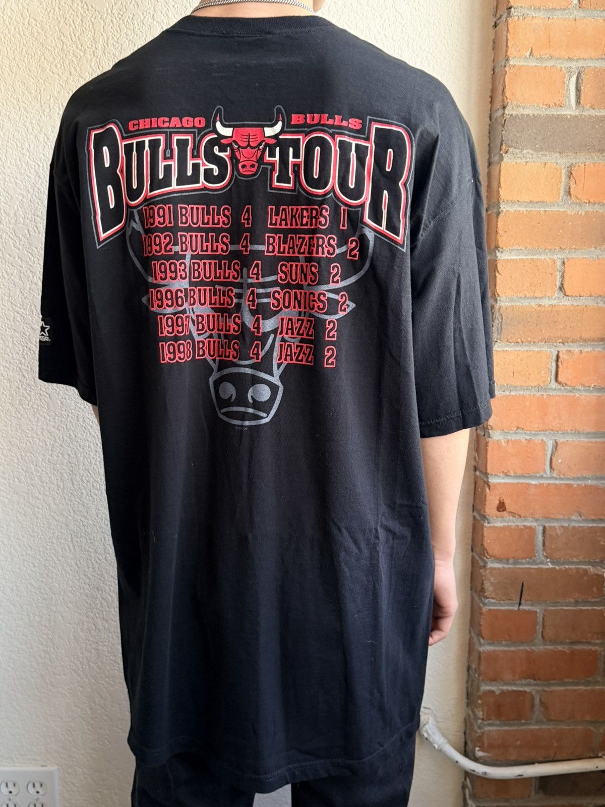 Vintage Vintage 1998 Champions Bulls Tee Size US XL / EU 56 / 4 - 2 Thumbnail