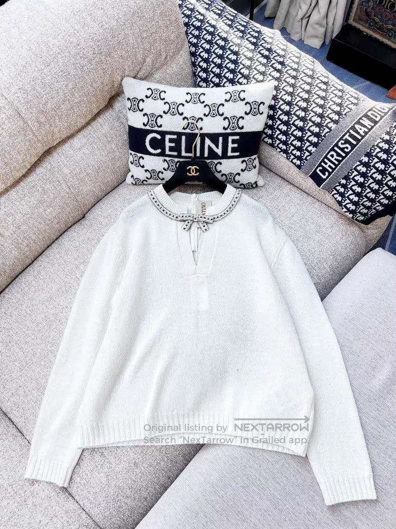Valentino Valentino A long-sleeved knitted sweater with beaded diamo Size L / US 10 / IT 46 - 1 Thumbnail