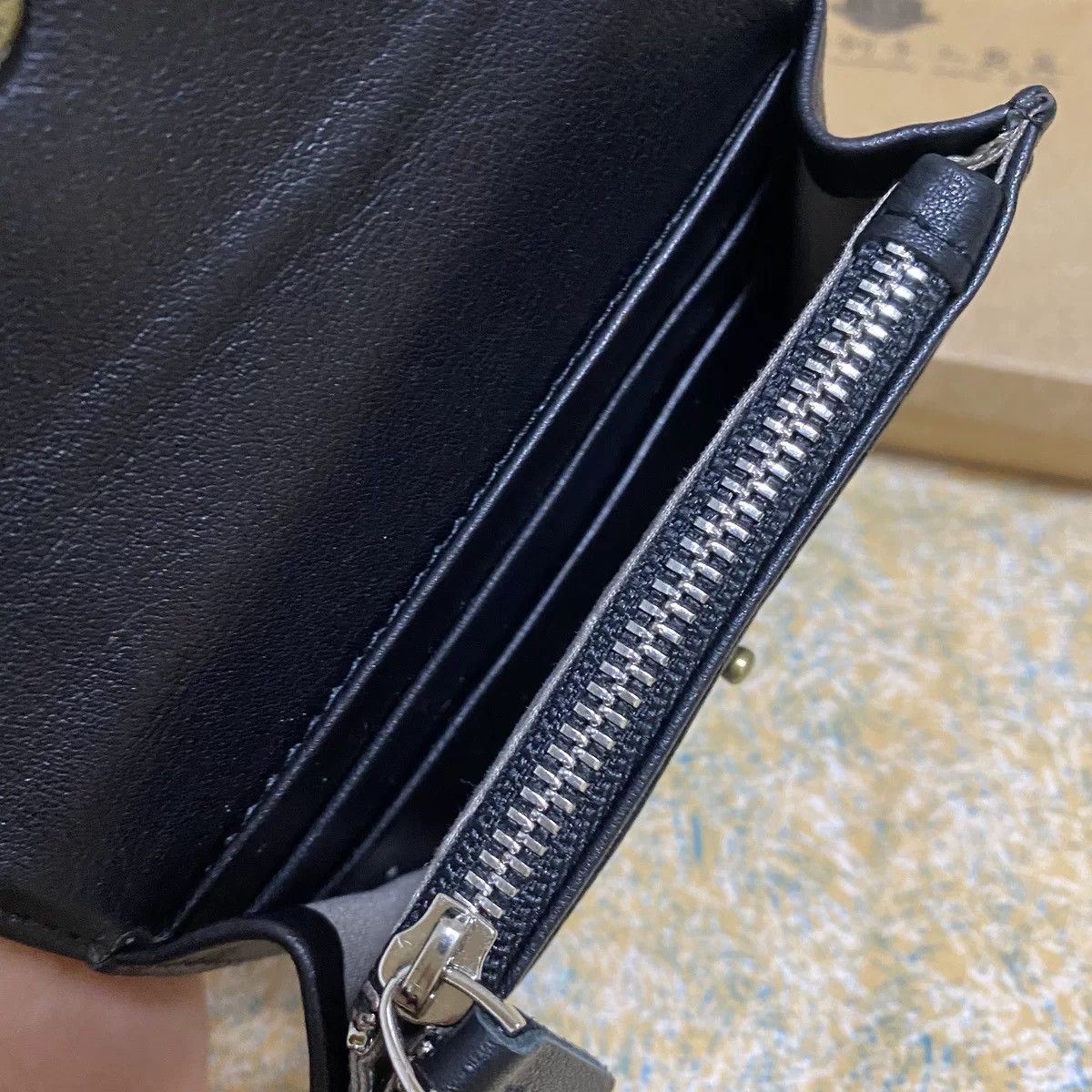 Japanese Brand Retro western embossed leather card holder wallet Size ONE SIZE - 5 Thumbnail