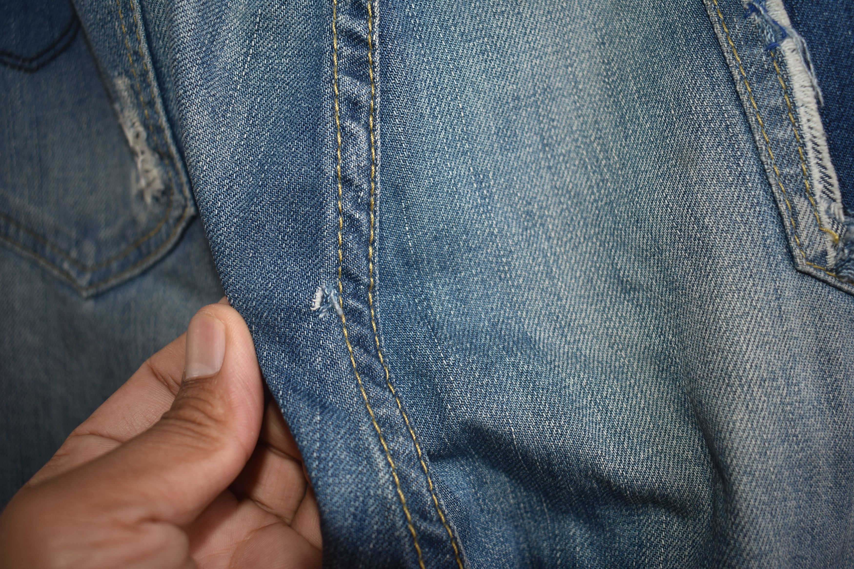 Black Barrett × Neil Barrett Distress Faded! Neil Barrett Denim Jeans Pants W33 Size US 33 - 8 Thumbnail