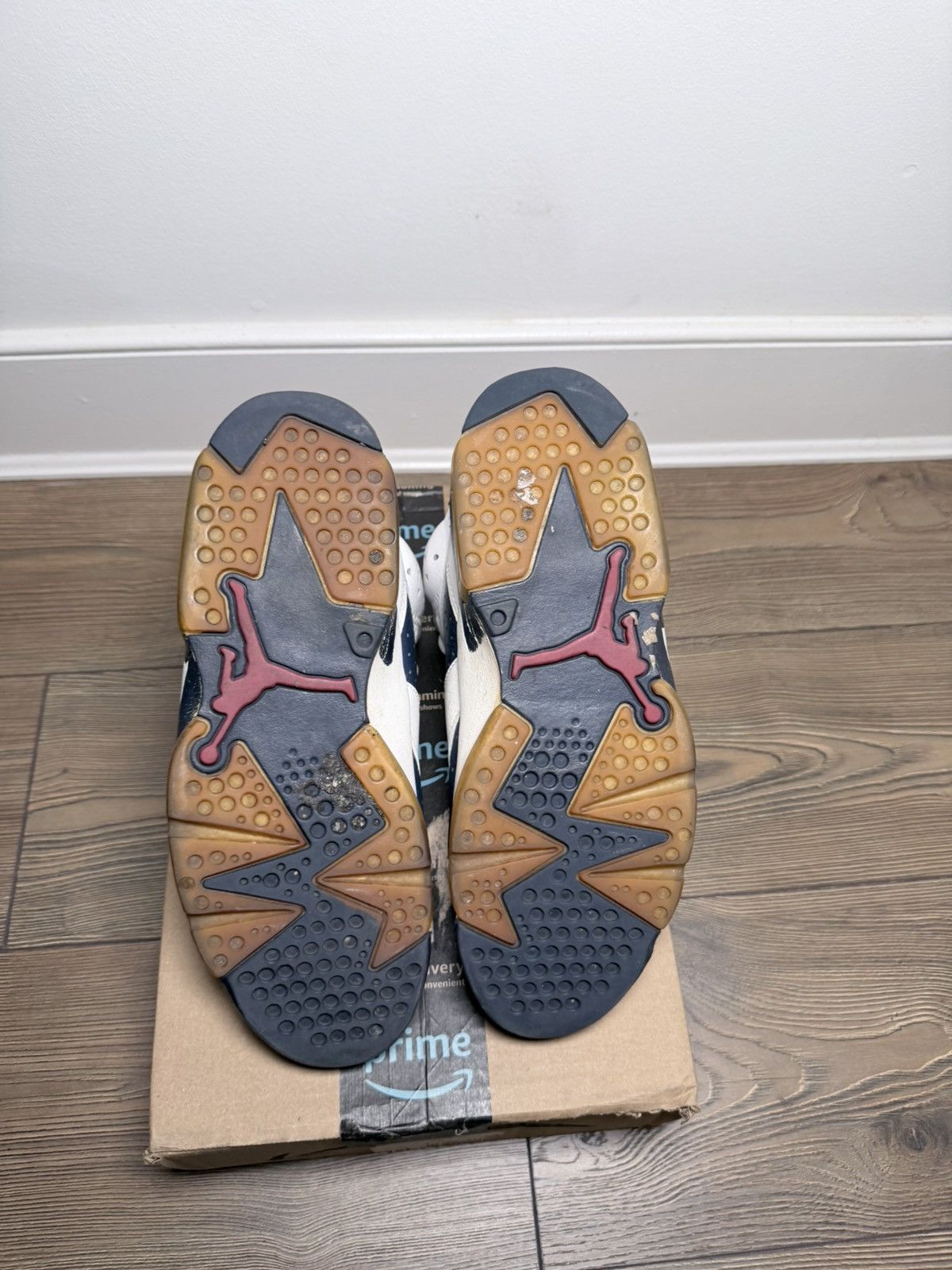 Jordan Brand Air Jordan 6 Retro “Olympic” 2012 Size 10.5 Size US 10.5 / EU 43-44 - 6 Thumbnail