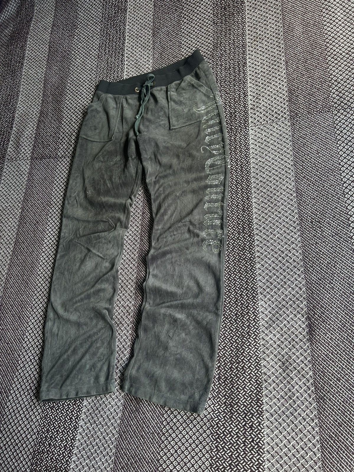 Juicy Couture Juicy Couture Black Label Y2K Sweatpants Women U.S.A. Size M Size 30" / US 8 / IT 44 - 2 Thumbnail