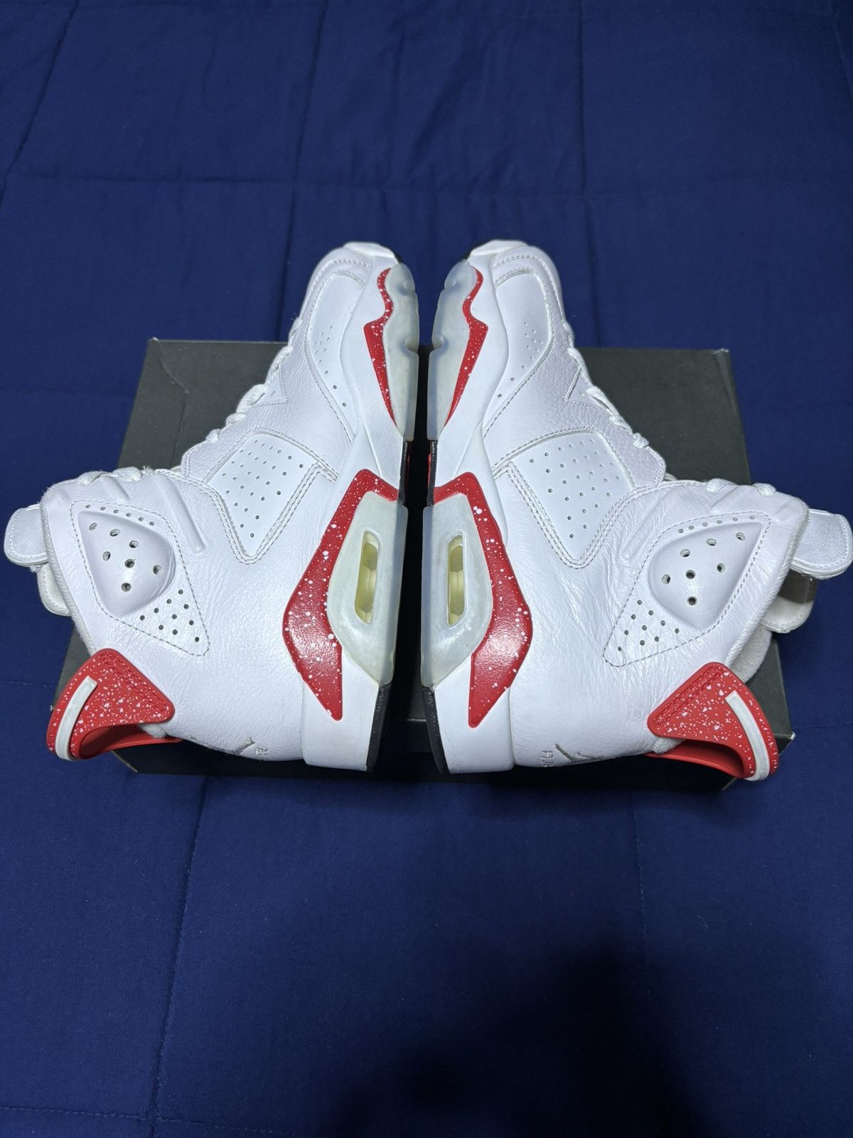 Jordan Brand Jordan 6 Retro Red Oreo 2022 Size 10 Size US 10 / EU 43 - 2 Thumbnail