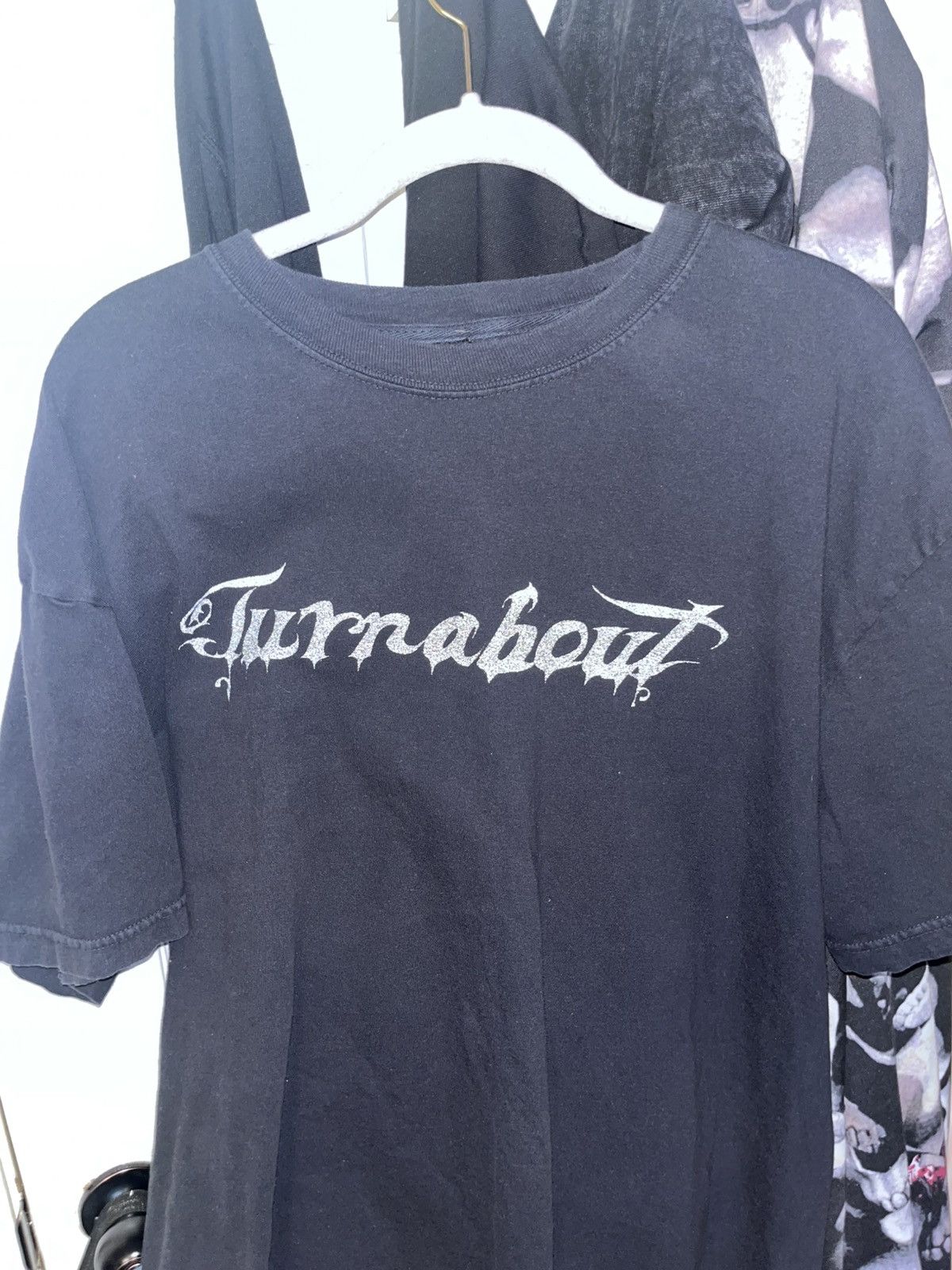 Haunted Mound Turnabout T shirt Size US XL / EU 56 / 4 - 1 Thumbnail