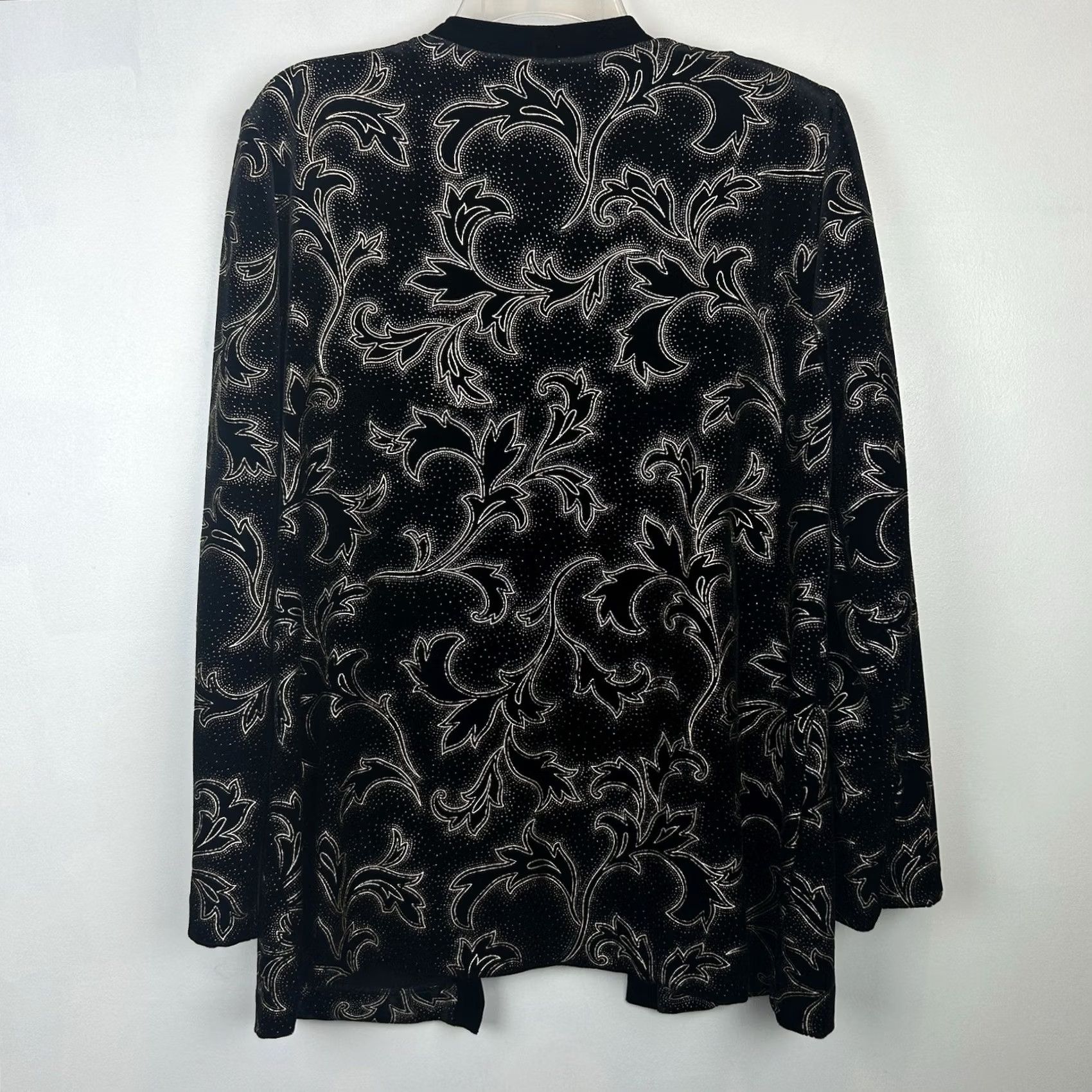 Vintage VINTAGE Sag Harbor Event Blazer Womens 14 Black Velour Evening Cocktail Jacket Top Gold Read (Jacket attached to top) Size XL / US 12-14 / IT 48-50 - 2 Thumbnail