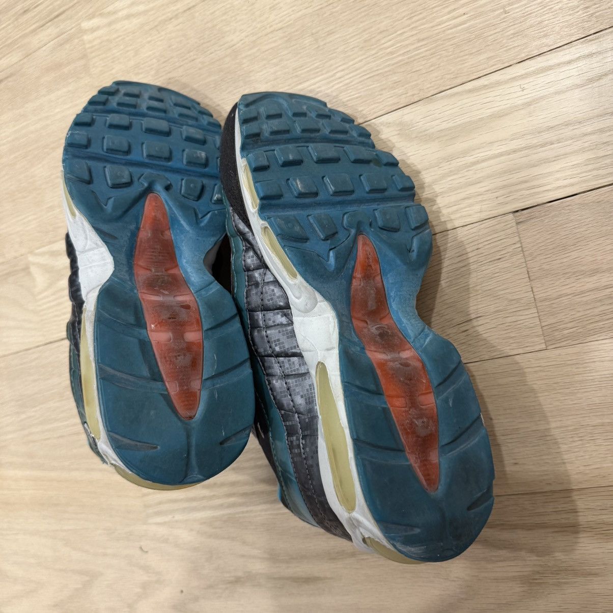 Nike Nike air max 95 Size US 8.5 / EU 41-42 - 6 Thumbnail