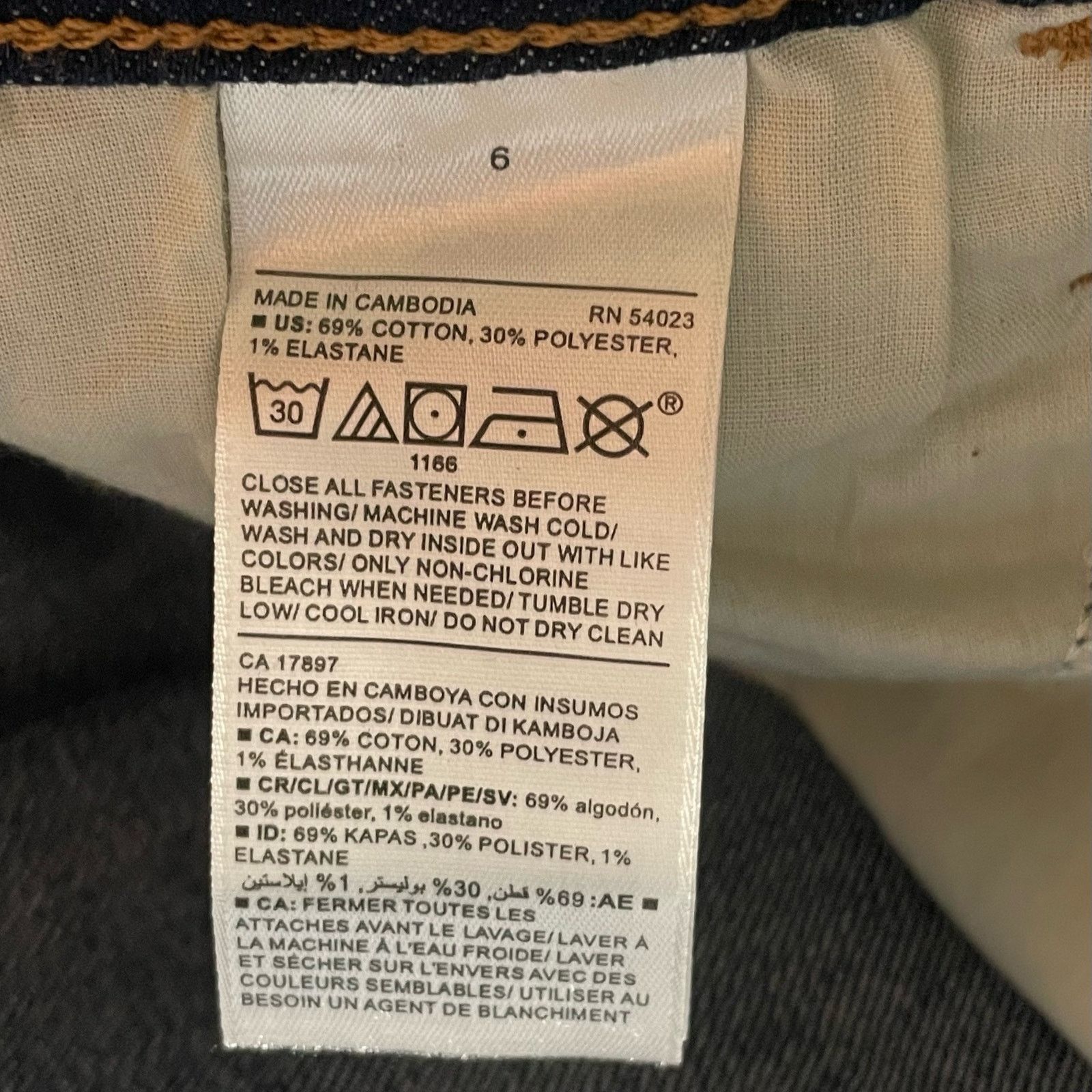 Old Navy NWOT Old Navy High Rise Super Skinny Jeans Size 28" / US 6 / IT 42 - 6 Thumbnail