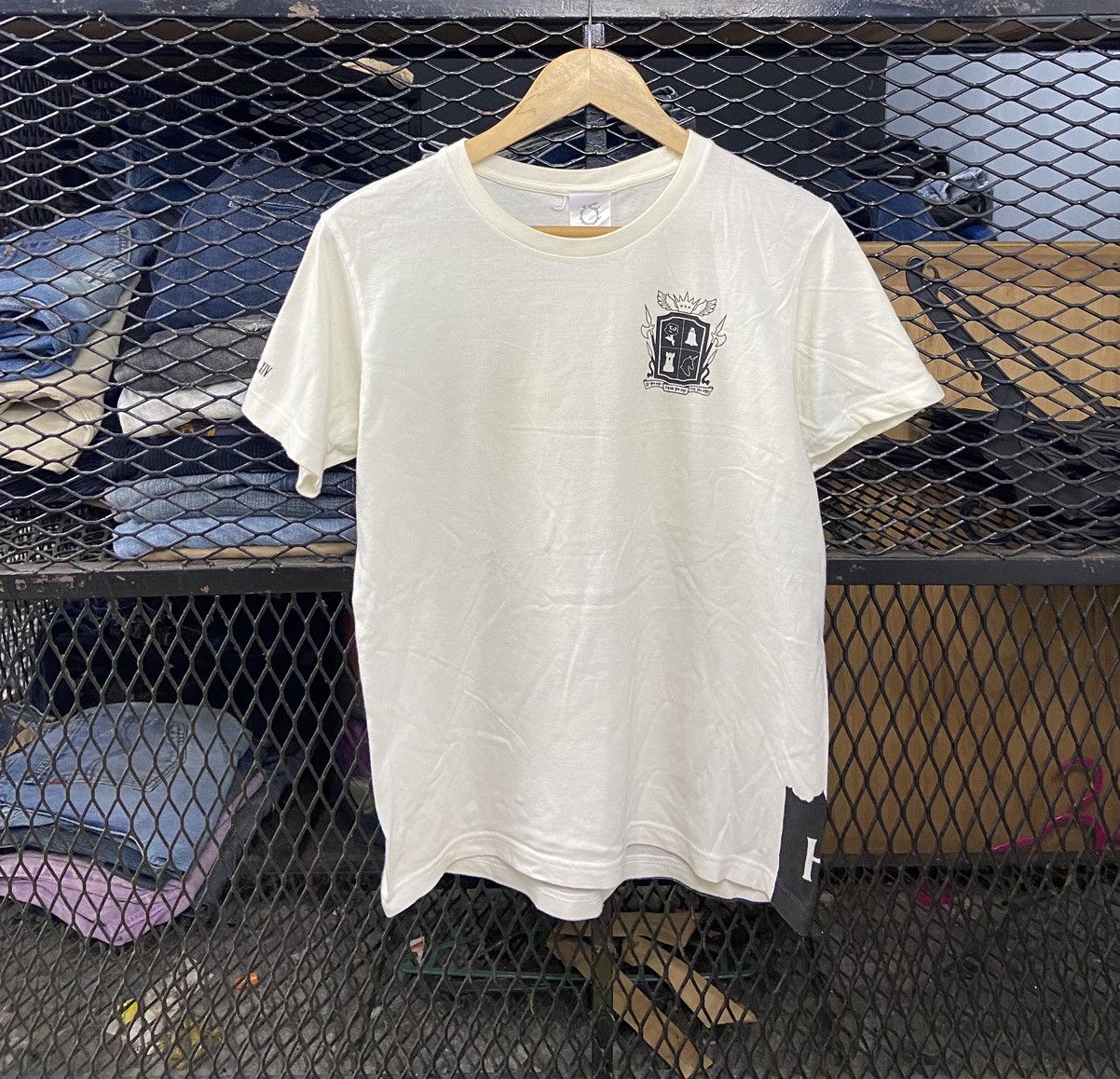 Vintage ❤️‍🔥SEND OFFER❤️‍🔥Vintage Y2K Final Fantasy HEAVENWARD Rare Design Size US M / EU 48-50 / 2 - 1 Thumbnail