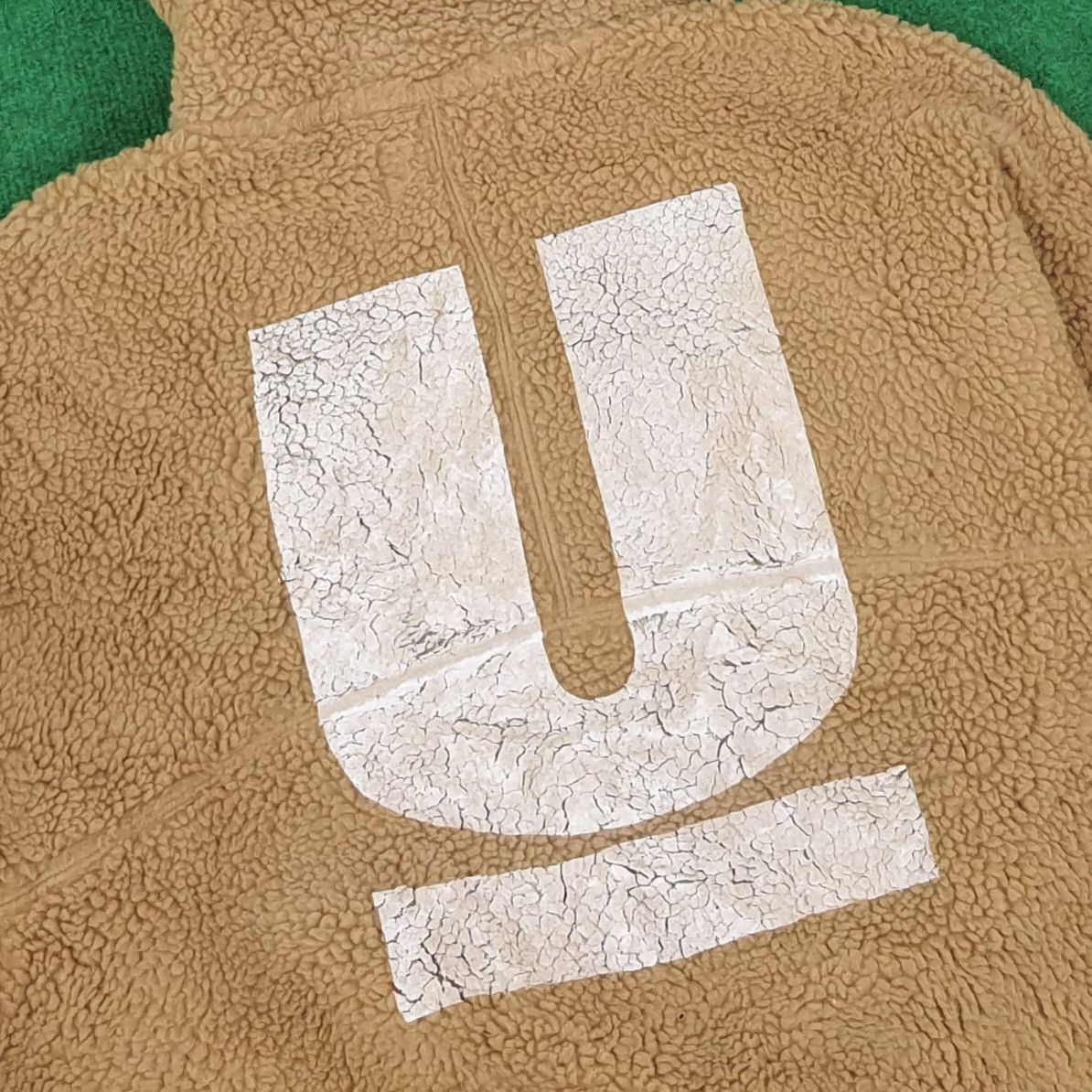 Japanese Brand × Uniqlo × Vintage Vintage Uniqlo U Japanese Brand Custom Logo Fleece Jacket Size US L / EU 52-54 / 3 - 2 Thumbnail