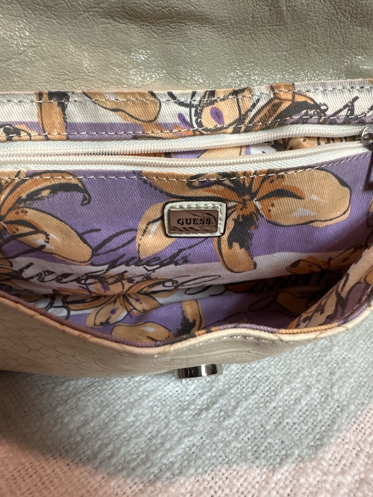 Guess Vintage Guess Clutch Size ONE SIZE - 3 Thumbnail