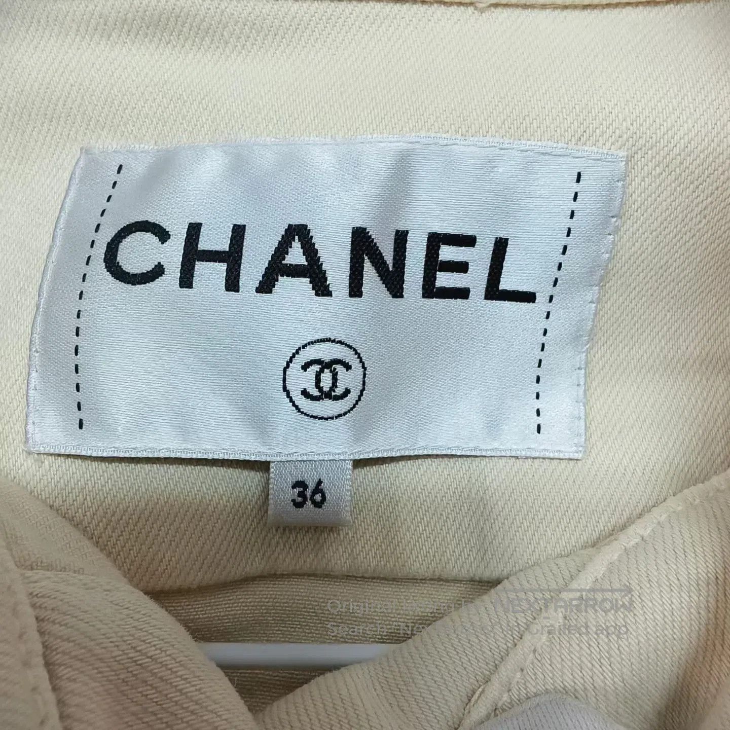 Chanel Chanel Beige Fur Collar Denim Jacket. Size XS / US 0-2 / IT 36-38 - 4 Thumbnail